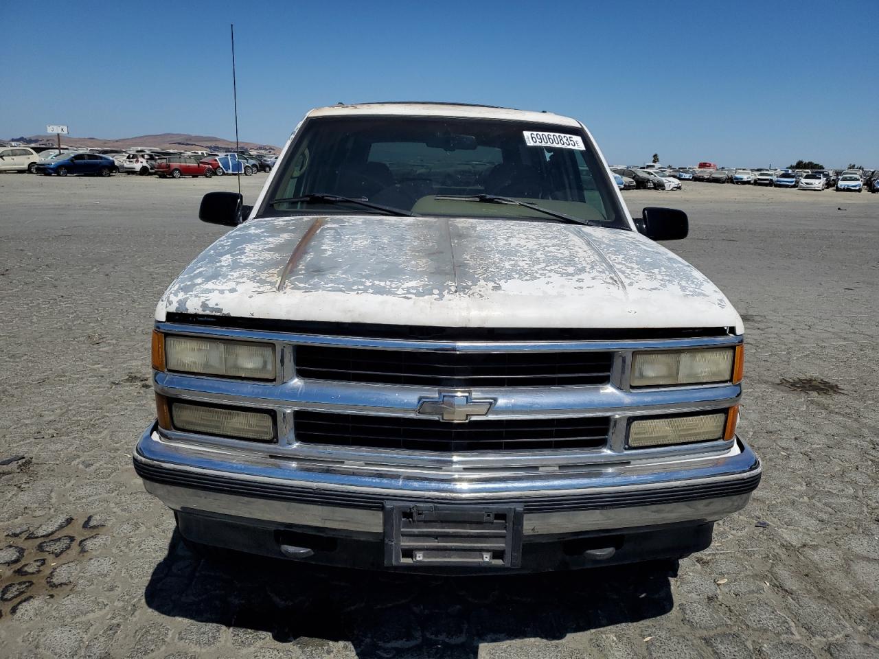 1995 Chevrolet Tahoe K1500 White vin: 1GNEK13K2SJ418115