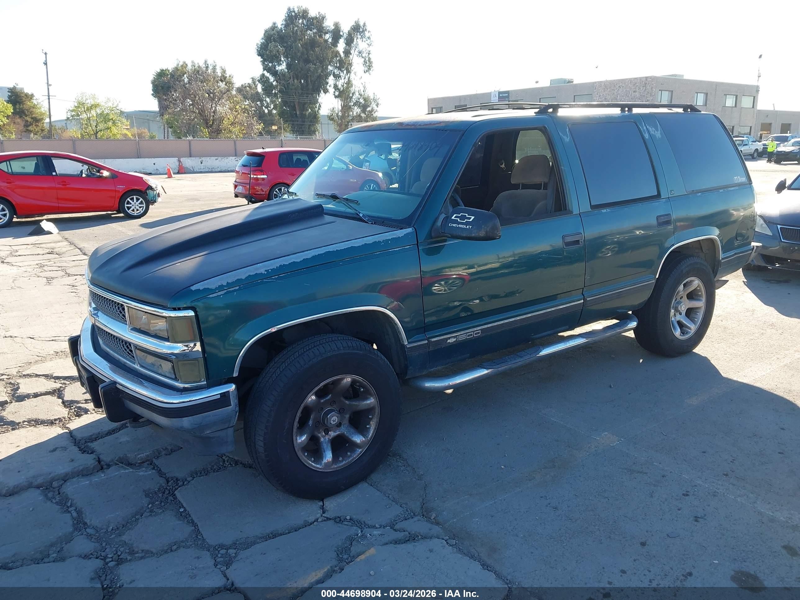 1995 Chevrolet Tahoe K1500 Зеленый vin: 1GNEK13K6SJ362180