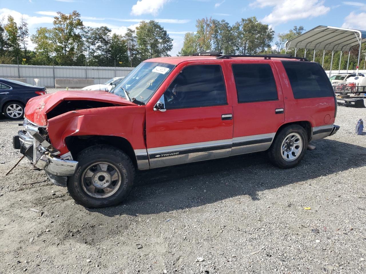 1995 Chevrolet Tahoe K1500 Red vin: 1GNEK13K7SJ394779