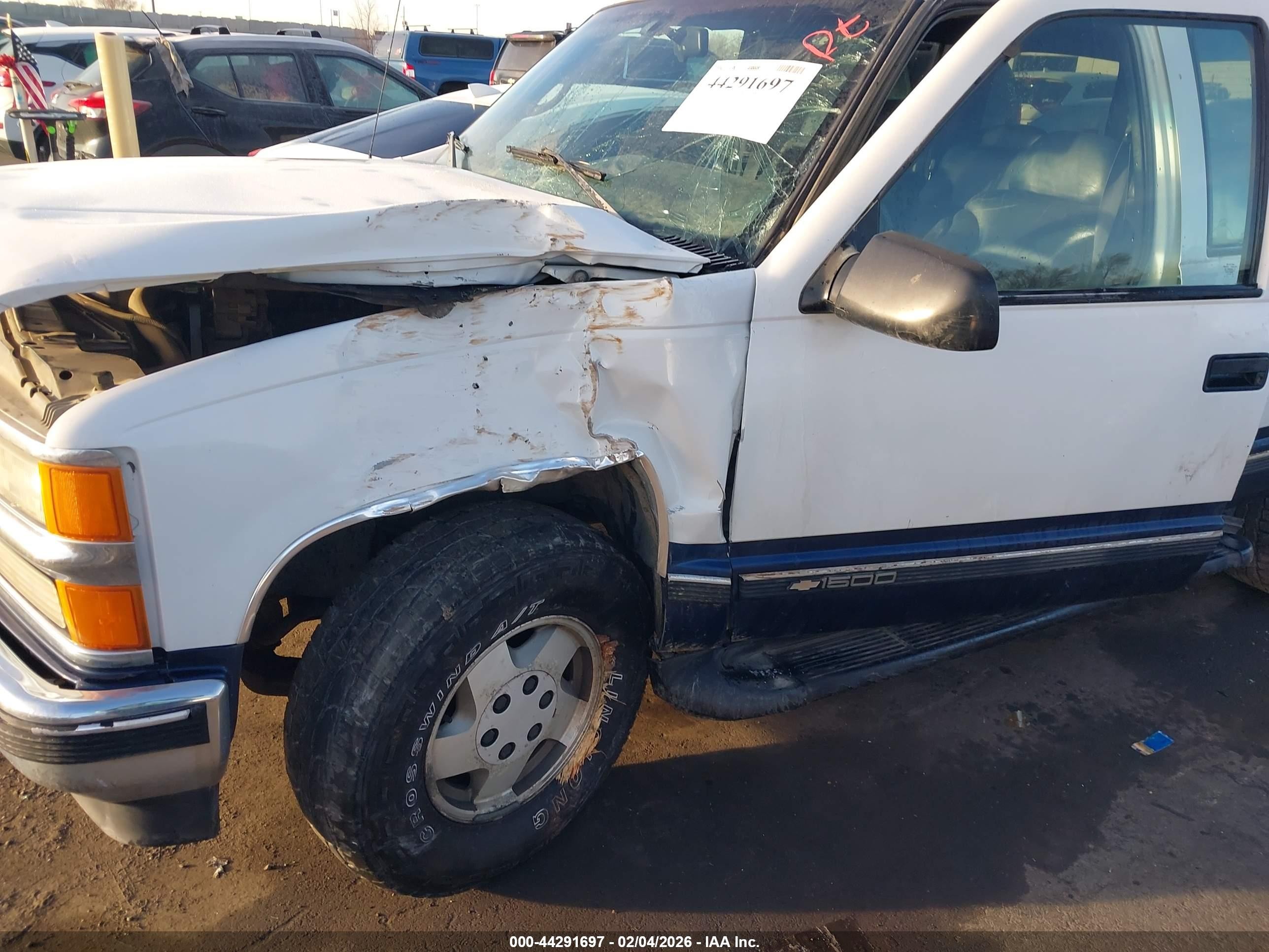 1995 Chevrolet Tahoe K1500 White vin: 1GNEK13K7SJ449246