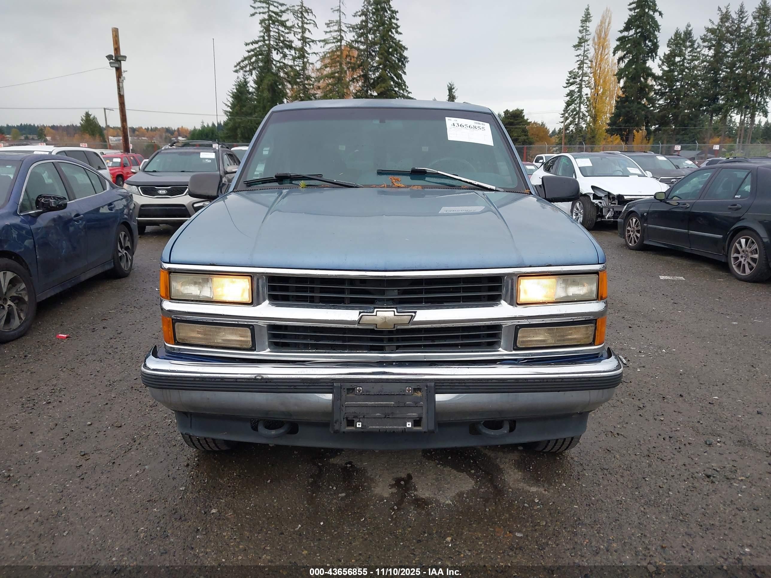 1995 Chevrolet Tahoe K1500 Синий vin: 1GNEK13K8SJ447375