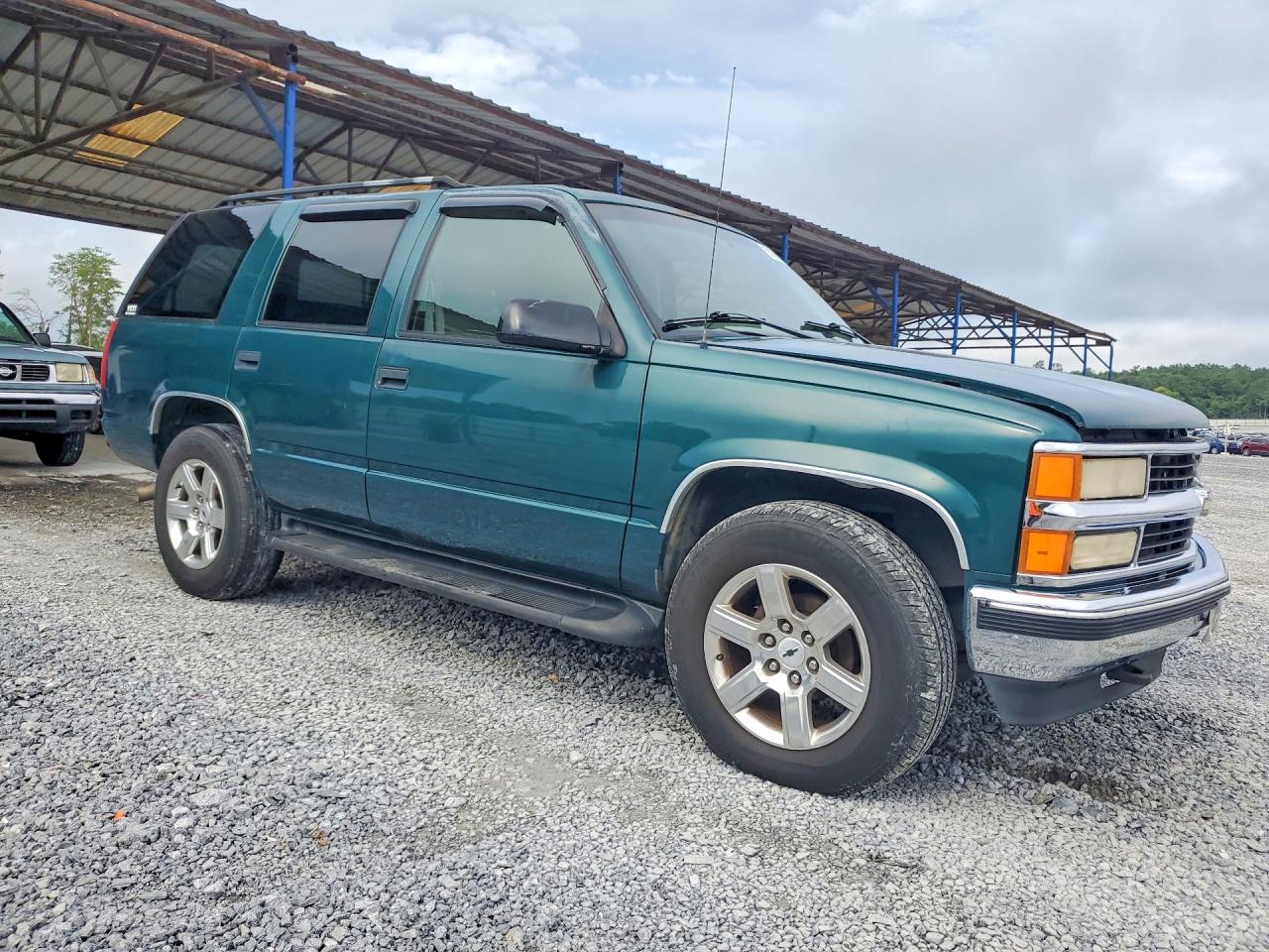 1996 Chevrolet Tahoe K1500 Зеленый vin: 1GNEK13R0TJ328816