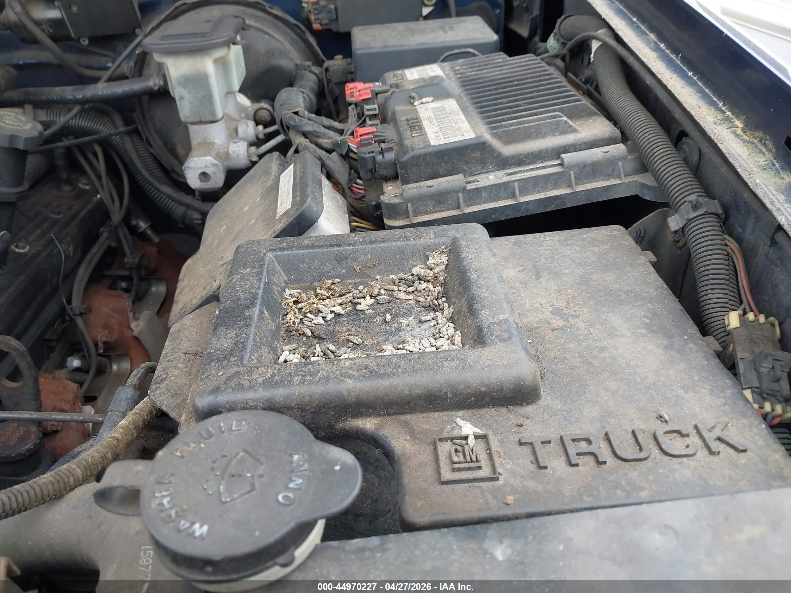 1996 Chevrolet Tahoe K1500 Blue vin: 1GNEK13R0TJ344756