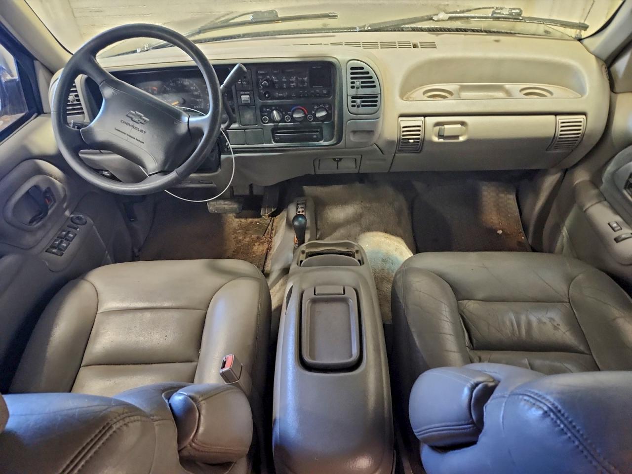 1996 Chevrolet Tahoe K1500 Black vin: 1GNEK13R0TJ369866