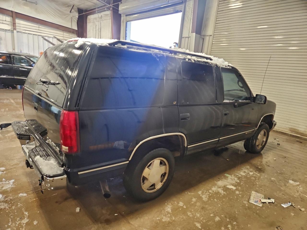 1996 Chevrolet Tahoe K1500 Black vin: 1GNEK13R0TJ369866