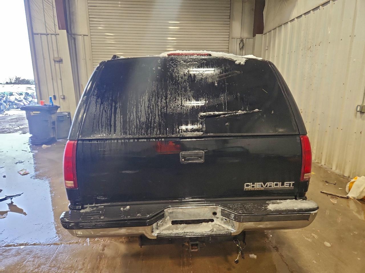 1996 Chevrolet Tahoe K1500 Black vin: 1GNEK13R0TJ369866
