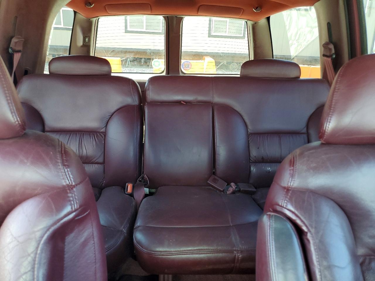 1997 Chevrolet Tahoe K1500 Burgundy vin: 1GNEK13R0VJ408233