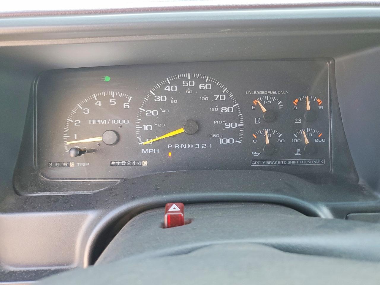 1997 Chevrolet Tahoe K1500 Burgundy vin: 1GNEK13R0VJ408233