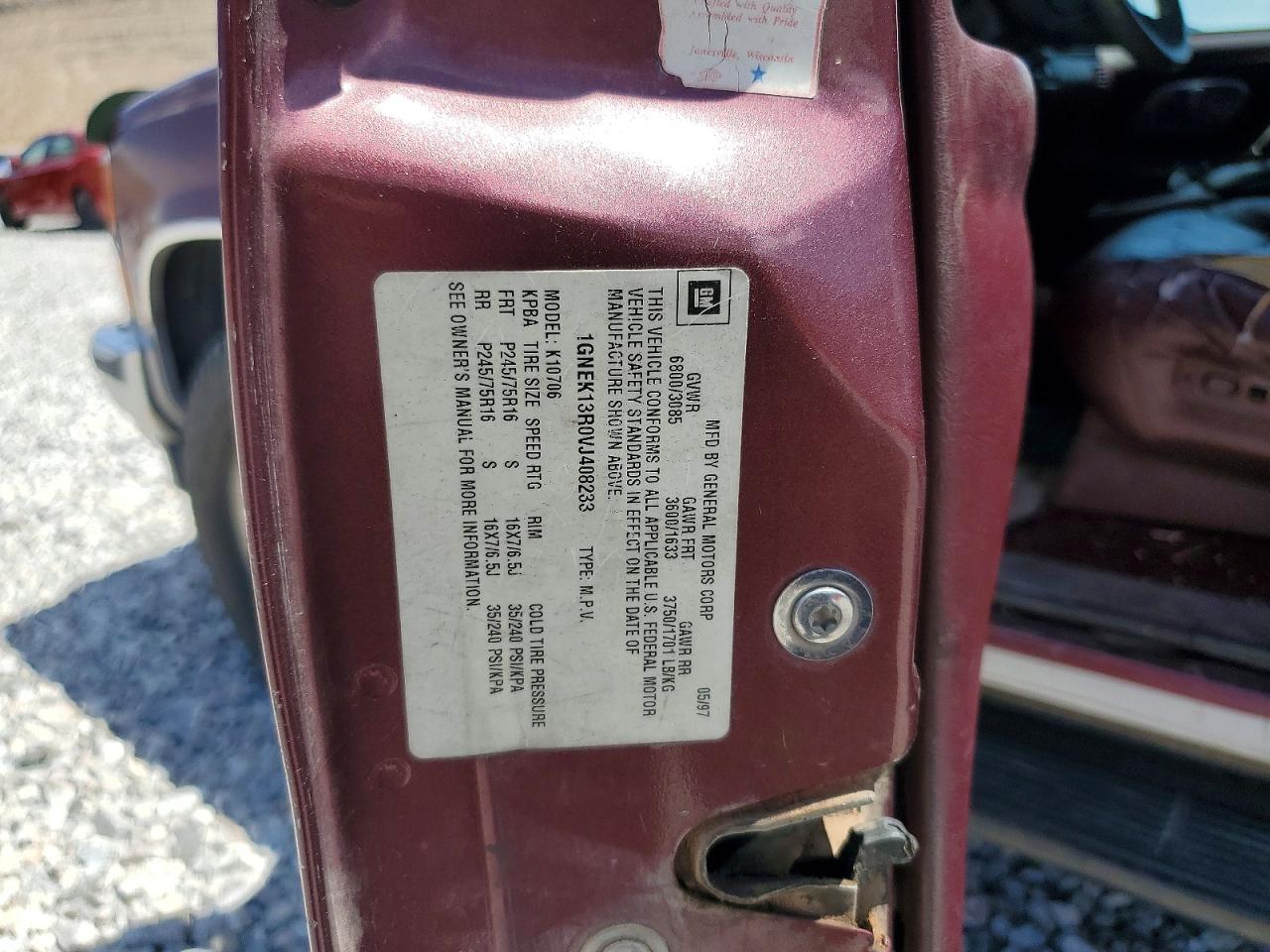 1997 Chevrolet Tahoe K1500 Burgundy vin: 1GNEK13R0VJ408233