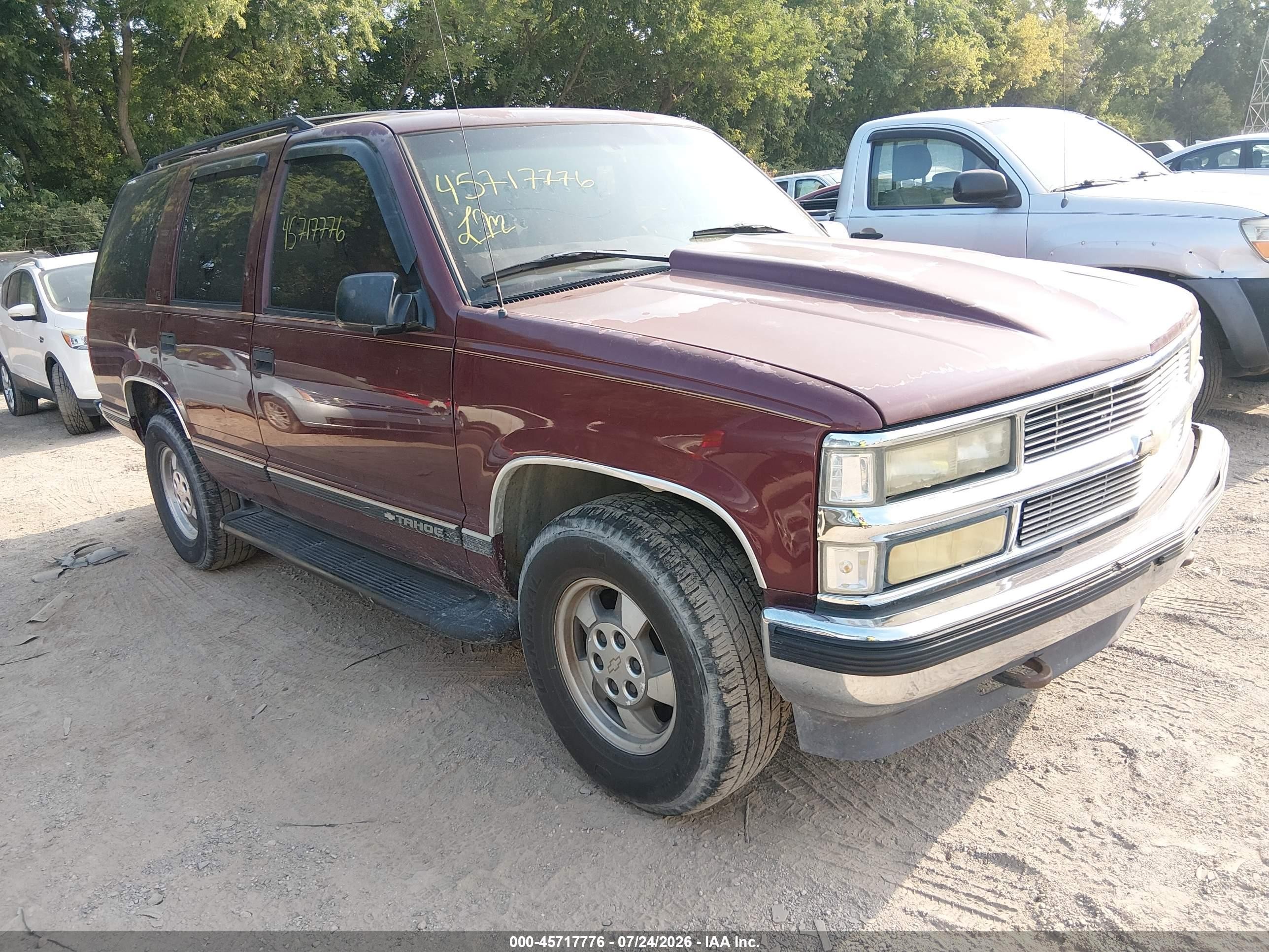 1999 Chevrolet Tahoe Ls Burgundy vin: 1GNEK13R0XJ315330