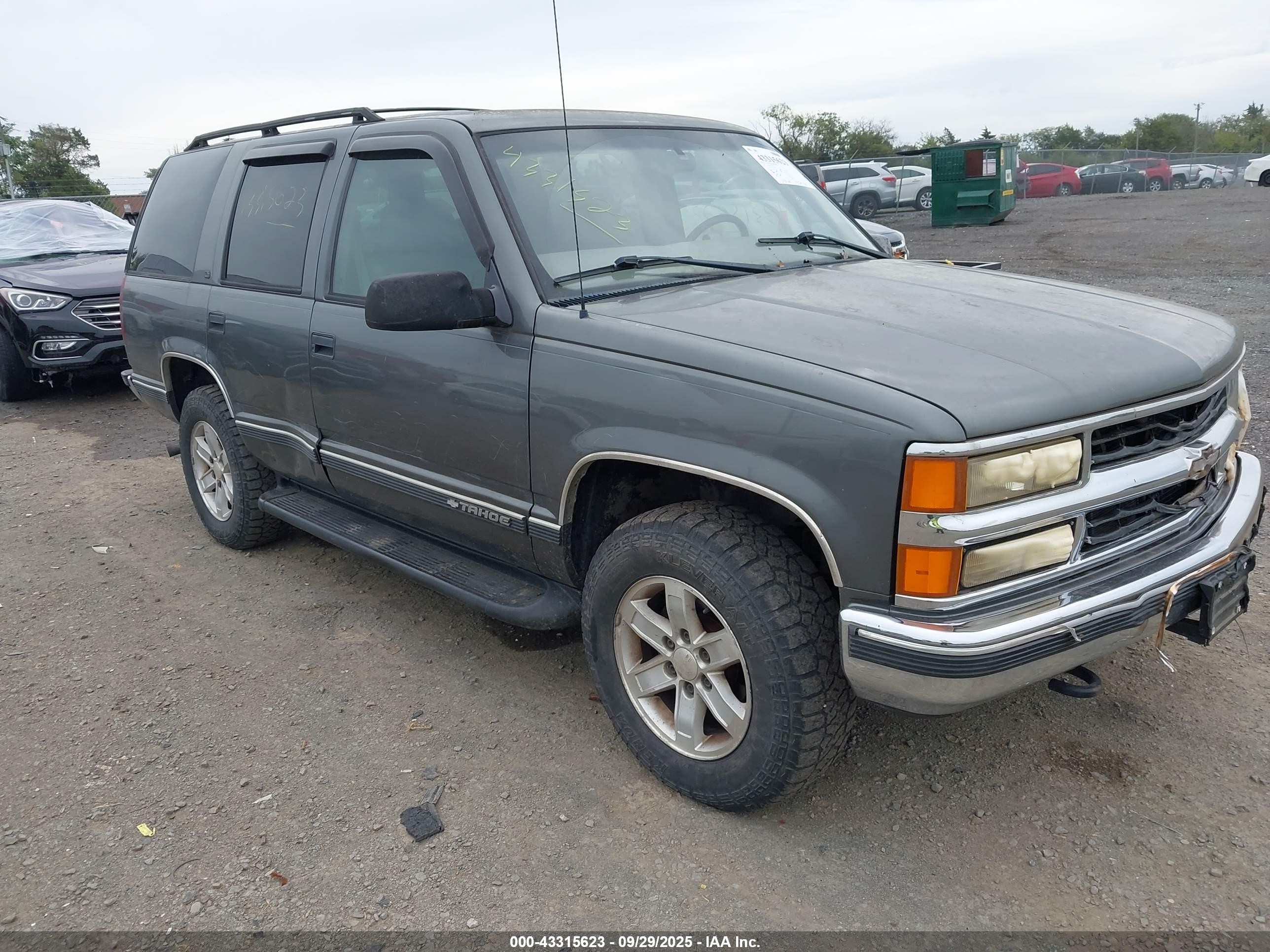 1GNEK13R0XJ538824