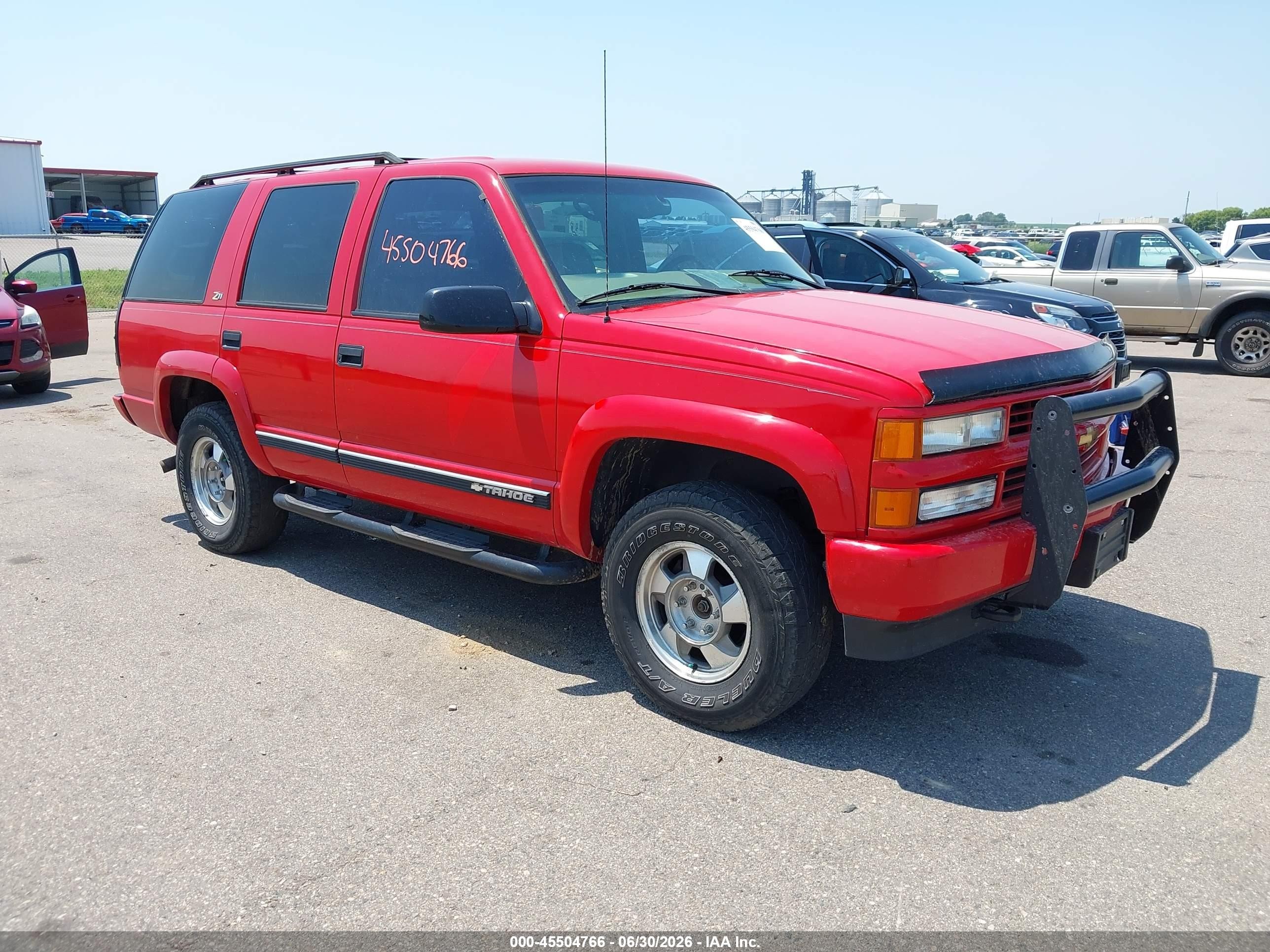 1GNEK13R0YR120671