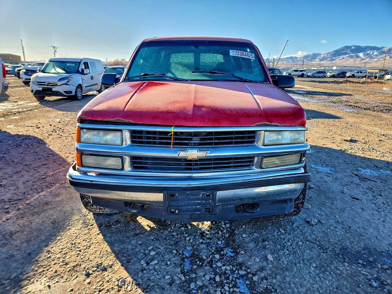1996 Chevrolet Tahoe K1500 Red vin: 1GNEK13R1TJ398065