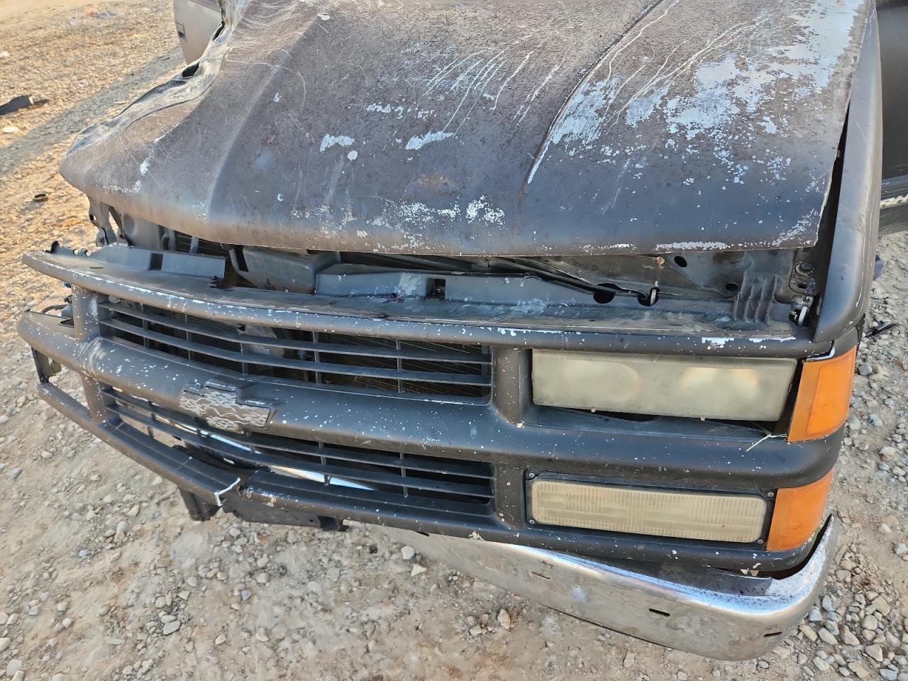 1998 Chevrolet Tahoe K1500 Черный vin: 1GNEK13R1WJ318252