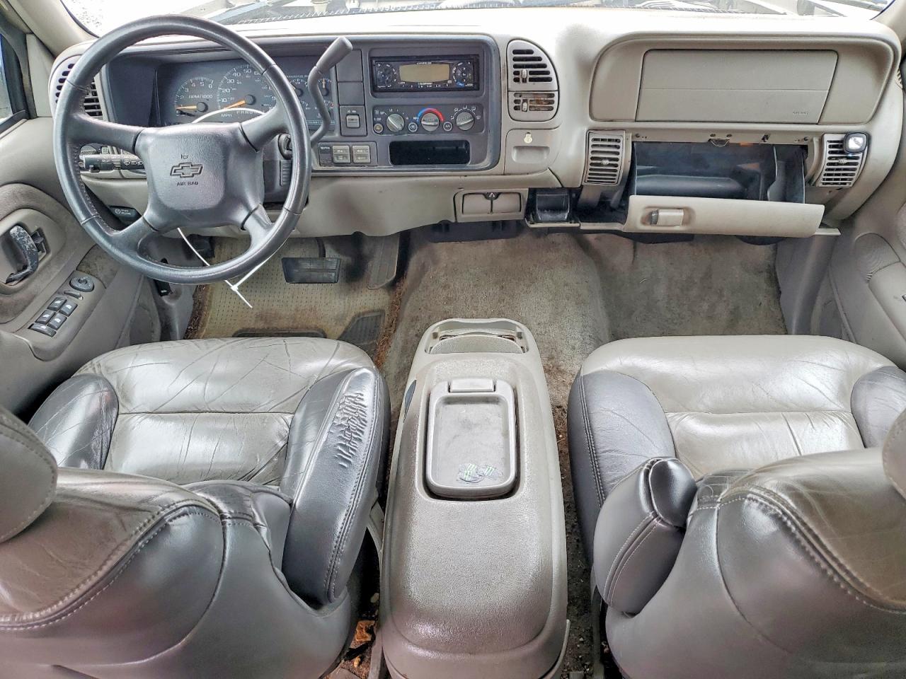 2000 Chevrolet Tahoe K1500 Tan vin: 1GNEK13R1YR147166