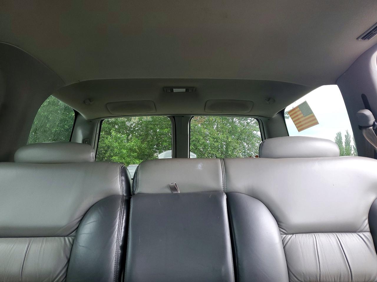2000 Chevrolet Tahoe K1500 Tan vin: 1GNEK13R1YR147166