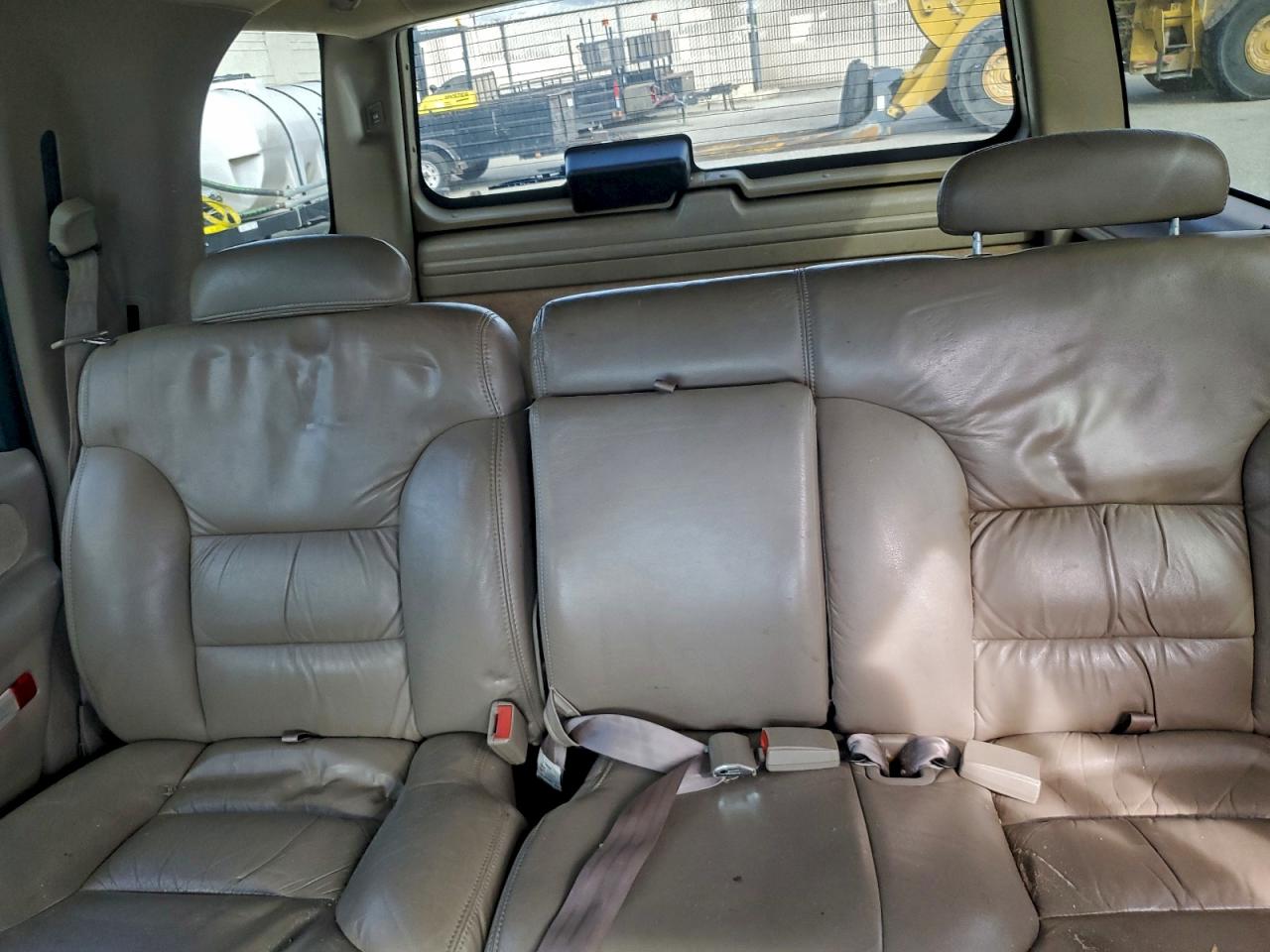 1998 Chevrolet Tahoe K1500 Зеленый vin: 1GNEK13R2WJ302724