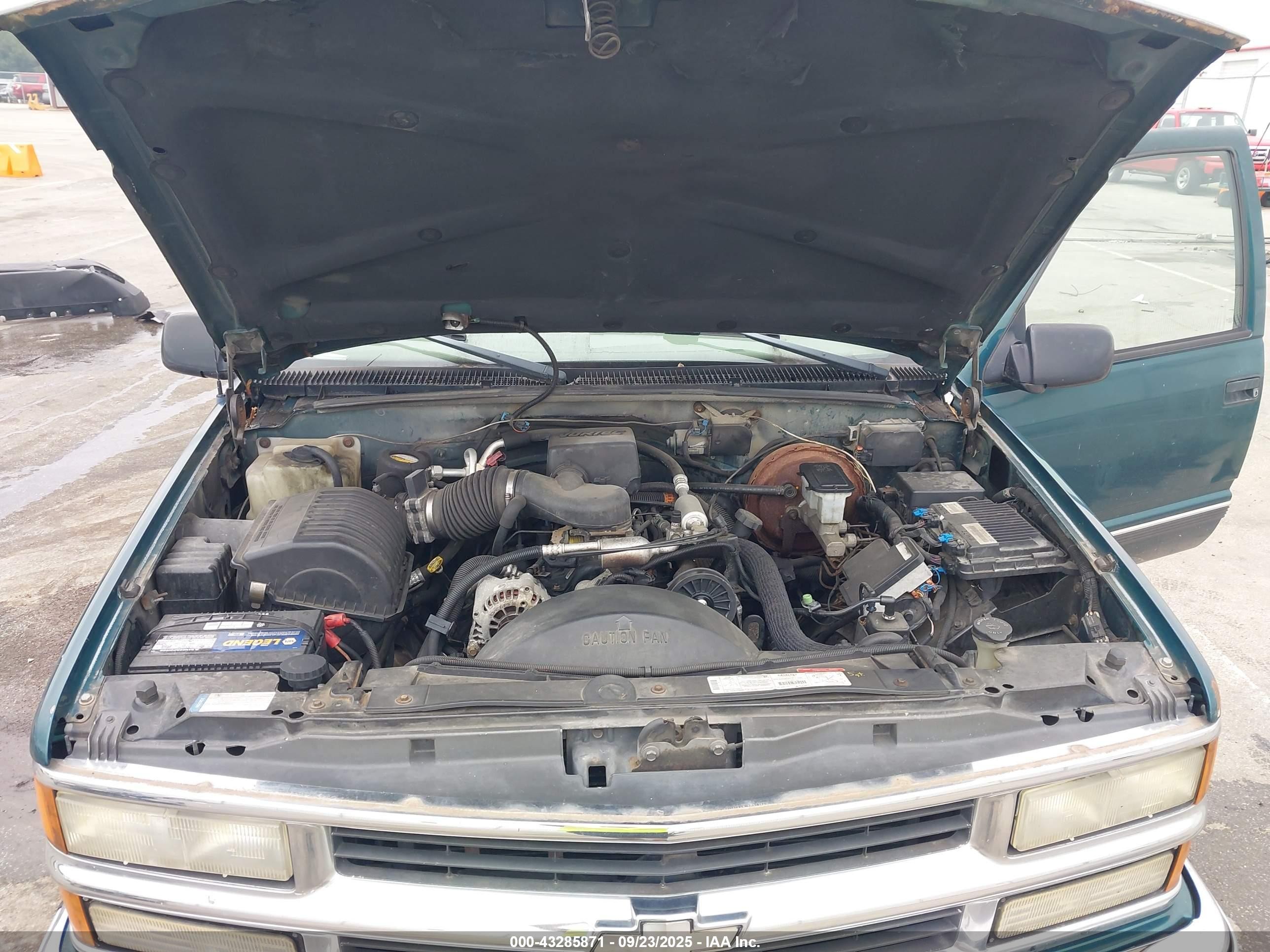 1998 Chevrolet Tahoe Ls Green vin: 1GNEK13R2WJ336615