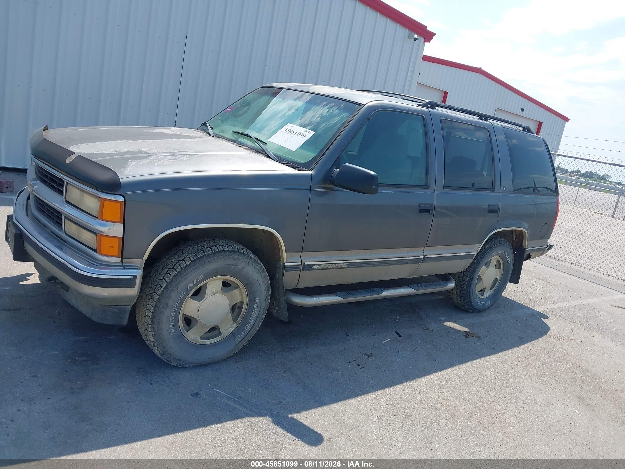 1999 Chevrolet Tahoe Ls Gray vin: 1GNEK13R2XJ363220