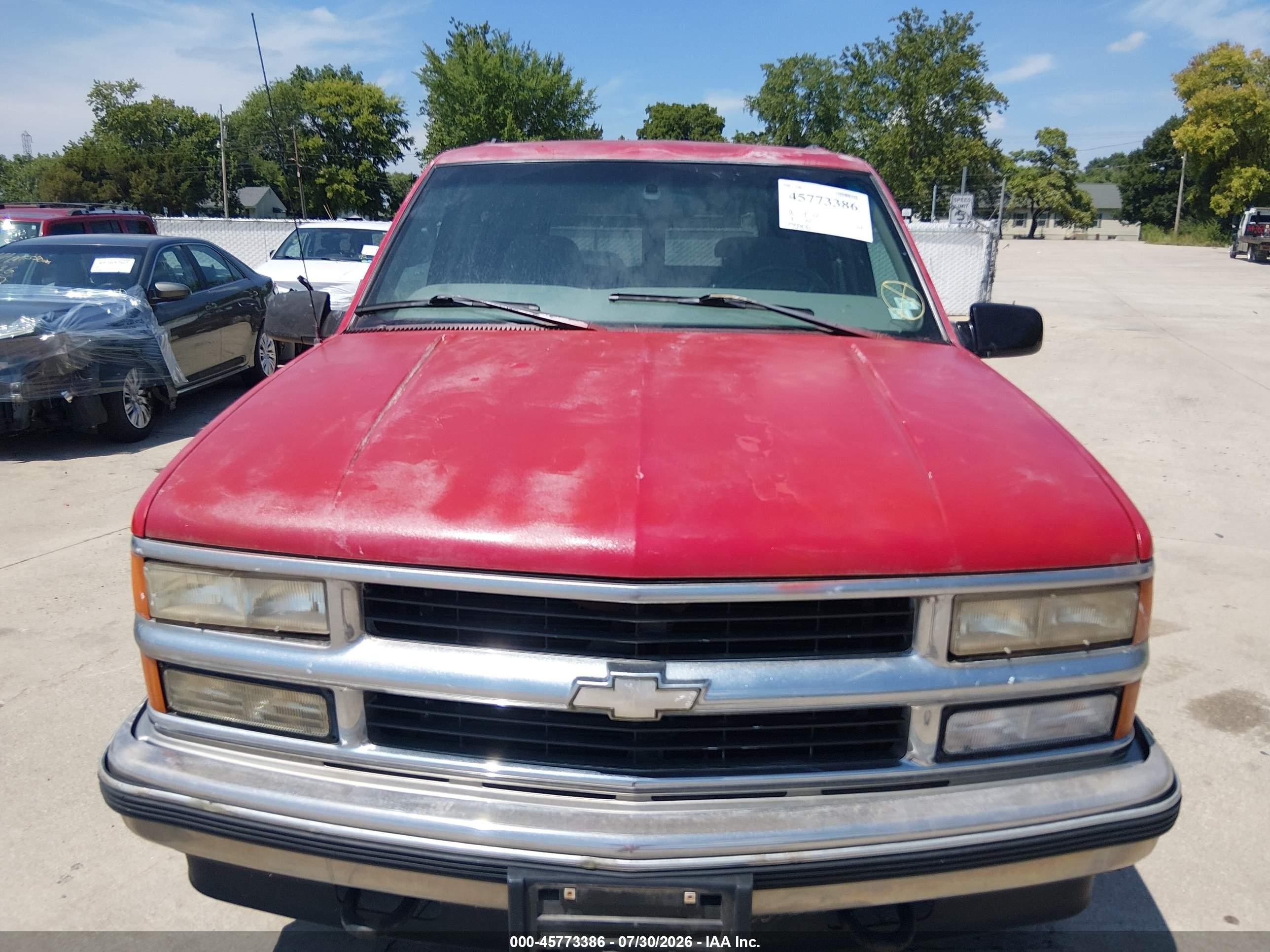 1999 Chevrolet Tahoe Ls Red vin: 1GNEK13R2XJ376601