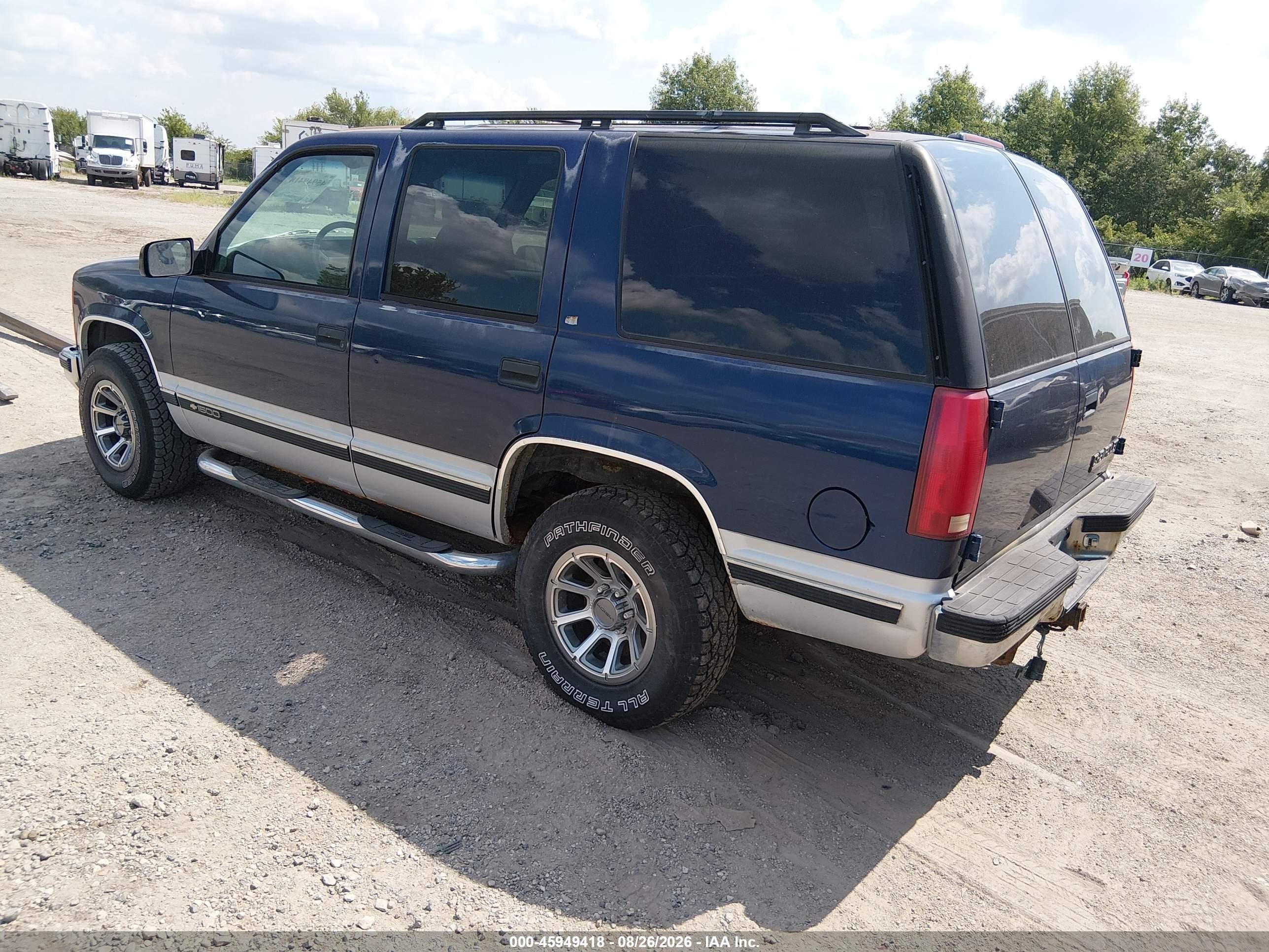 1997 Chevrolet Tahoe Ls Blue vin: 1GNEK13R3VJ311558