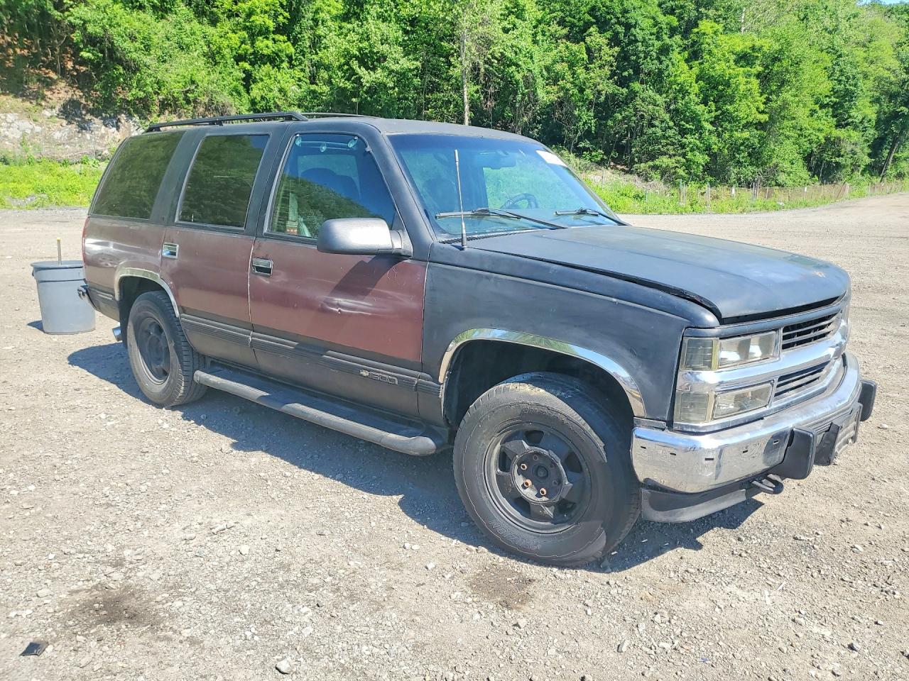1996 Chevrolet Tahoe K1500 Burgundy vin: 1GNEK13R4TJ415764