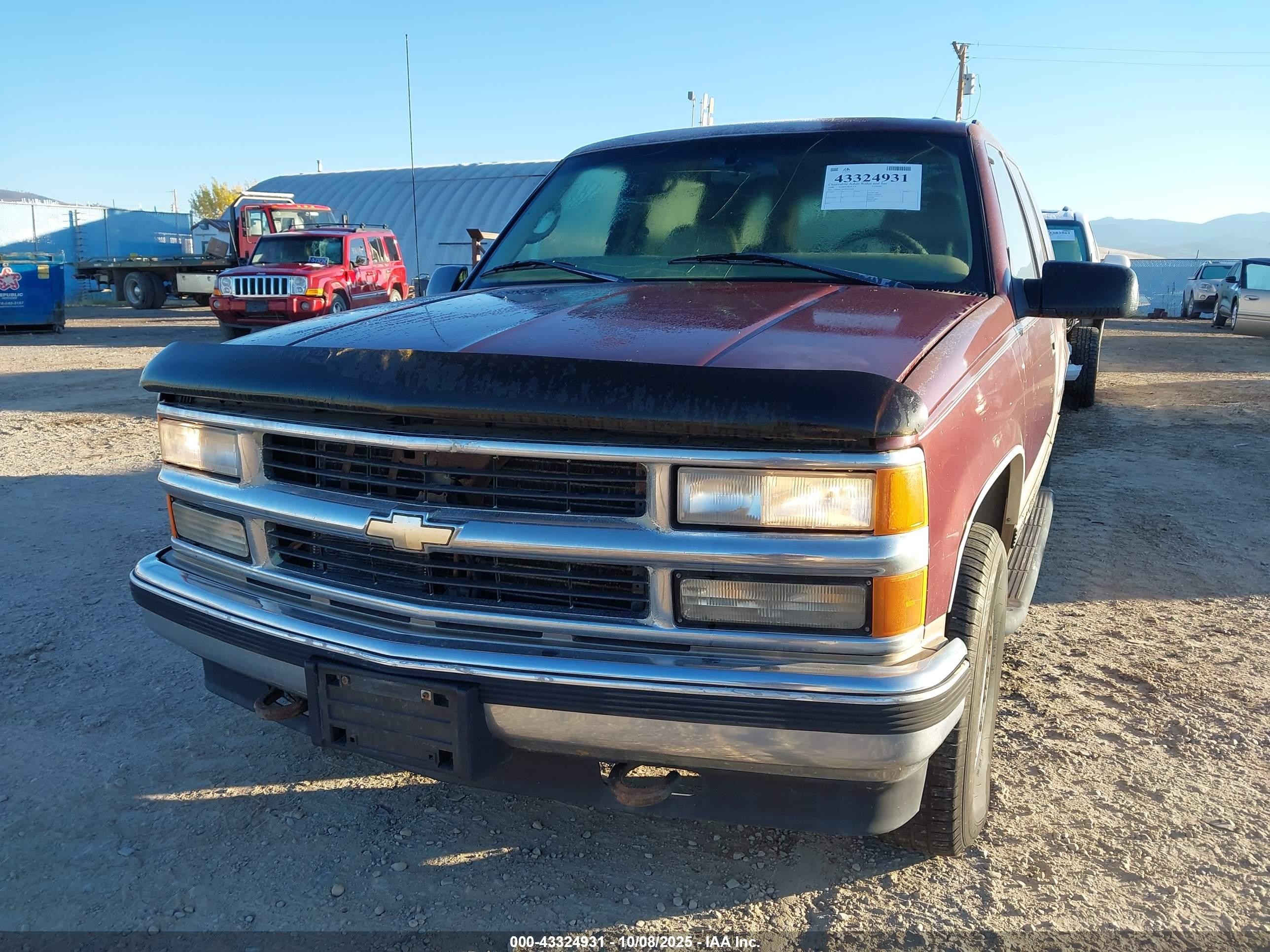 1998 Chevrolet Tahoe Ls Red vin: 1GNEK13R4WJ310467