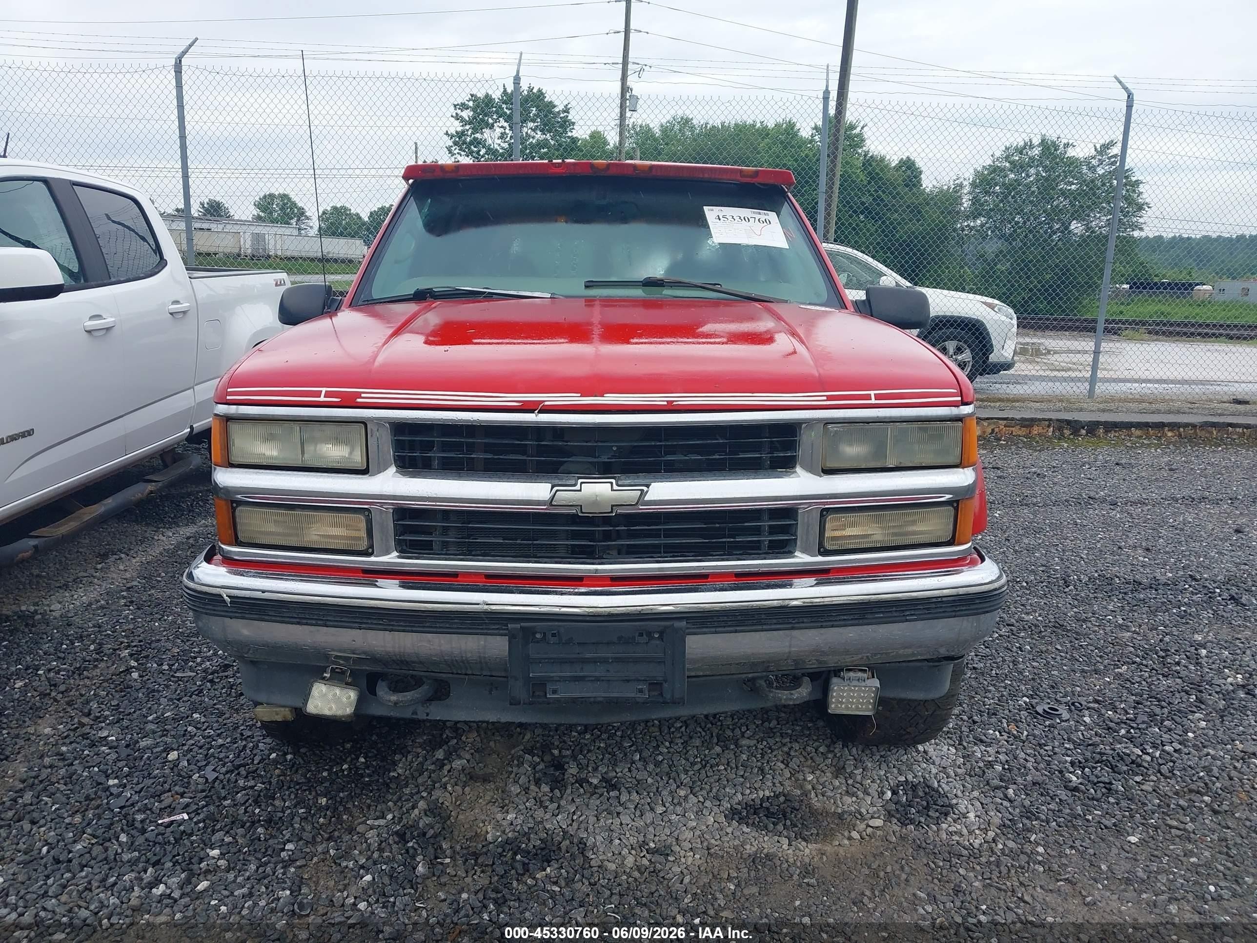 1999 Chevrolet Tahoe Ls Red vin: 1GNEK13R4XJ345351