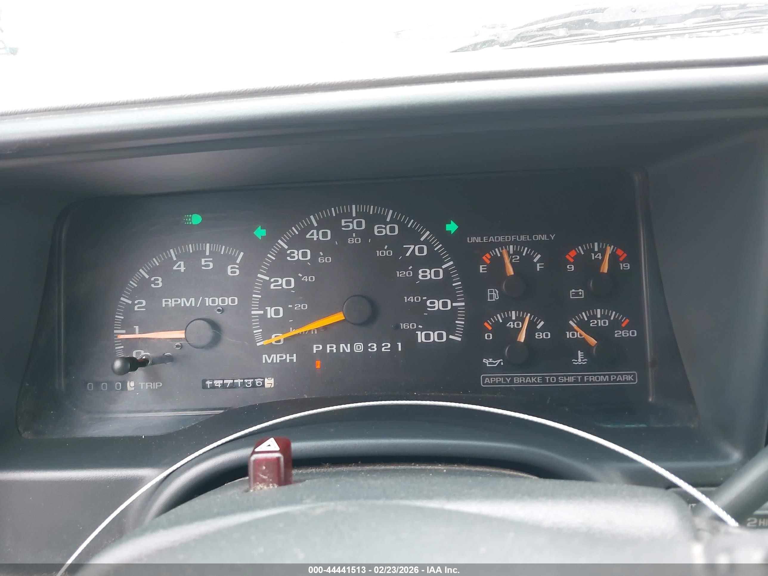 1999 Chevrolet Tahoe Lt Beige vin: 1GNEK13R4XJ431937