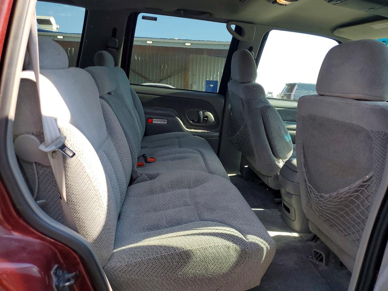 1999 Chevrolet Tahoe K1500 Burgundy vin: 1GNEK13R4XJ532640