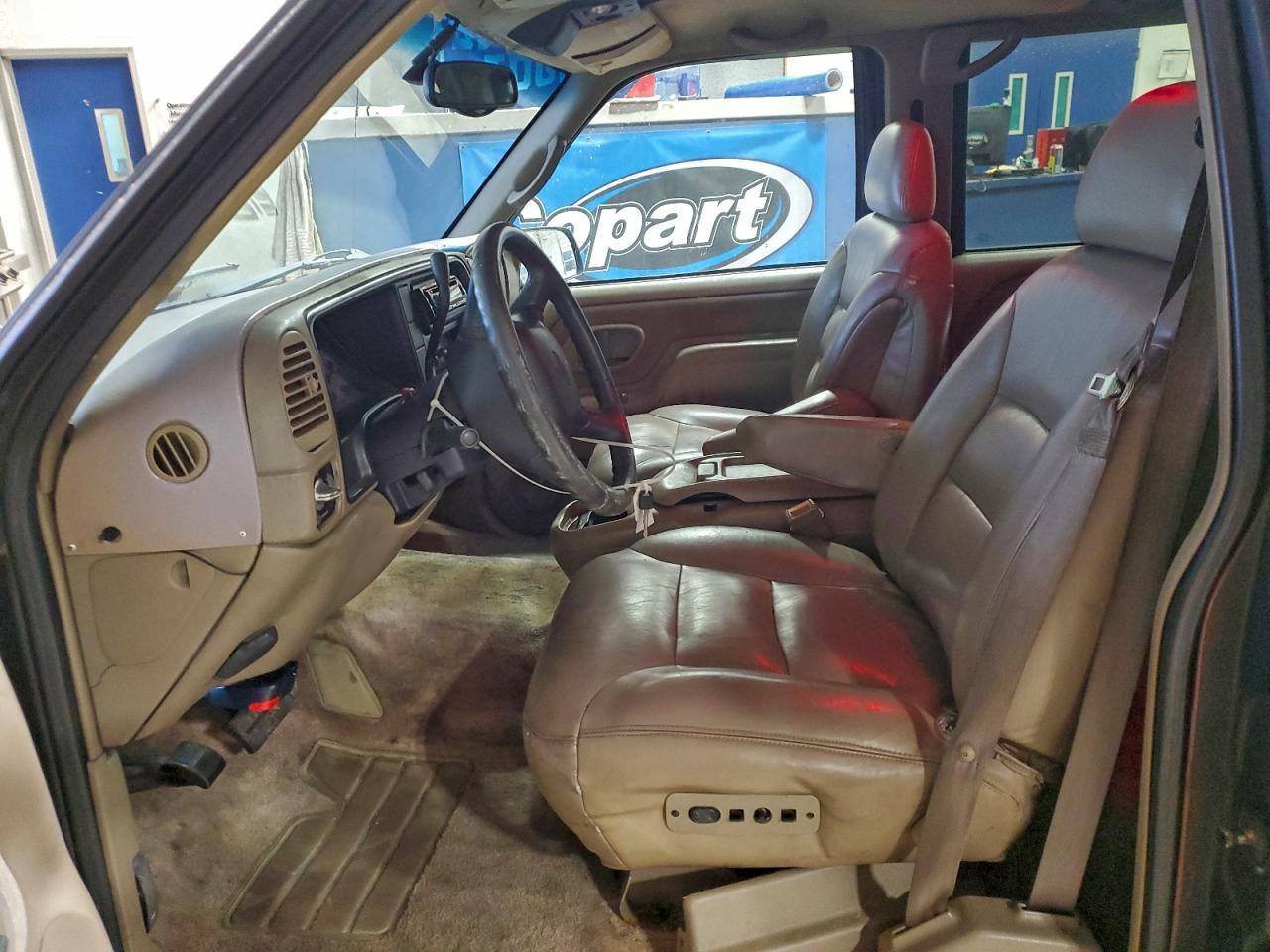 1998 Chevrolet Tahoe K1500 Черный vin: 1GNEK13R6WJ329053