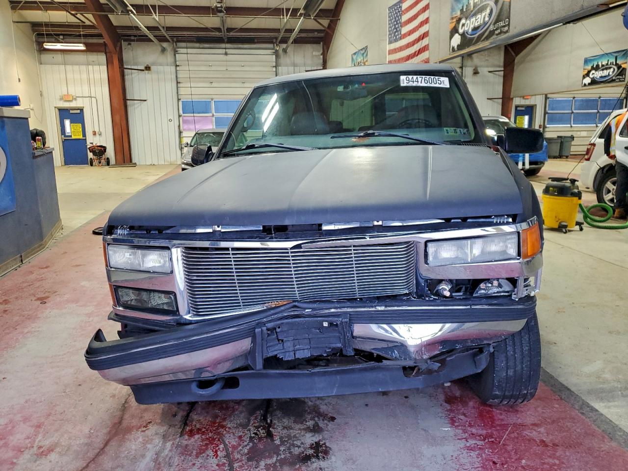 1998 Chevrolet Tahoe K1500 Черный vin: 1GNEK13R6WJ329053