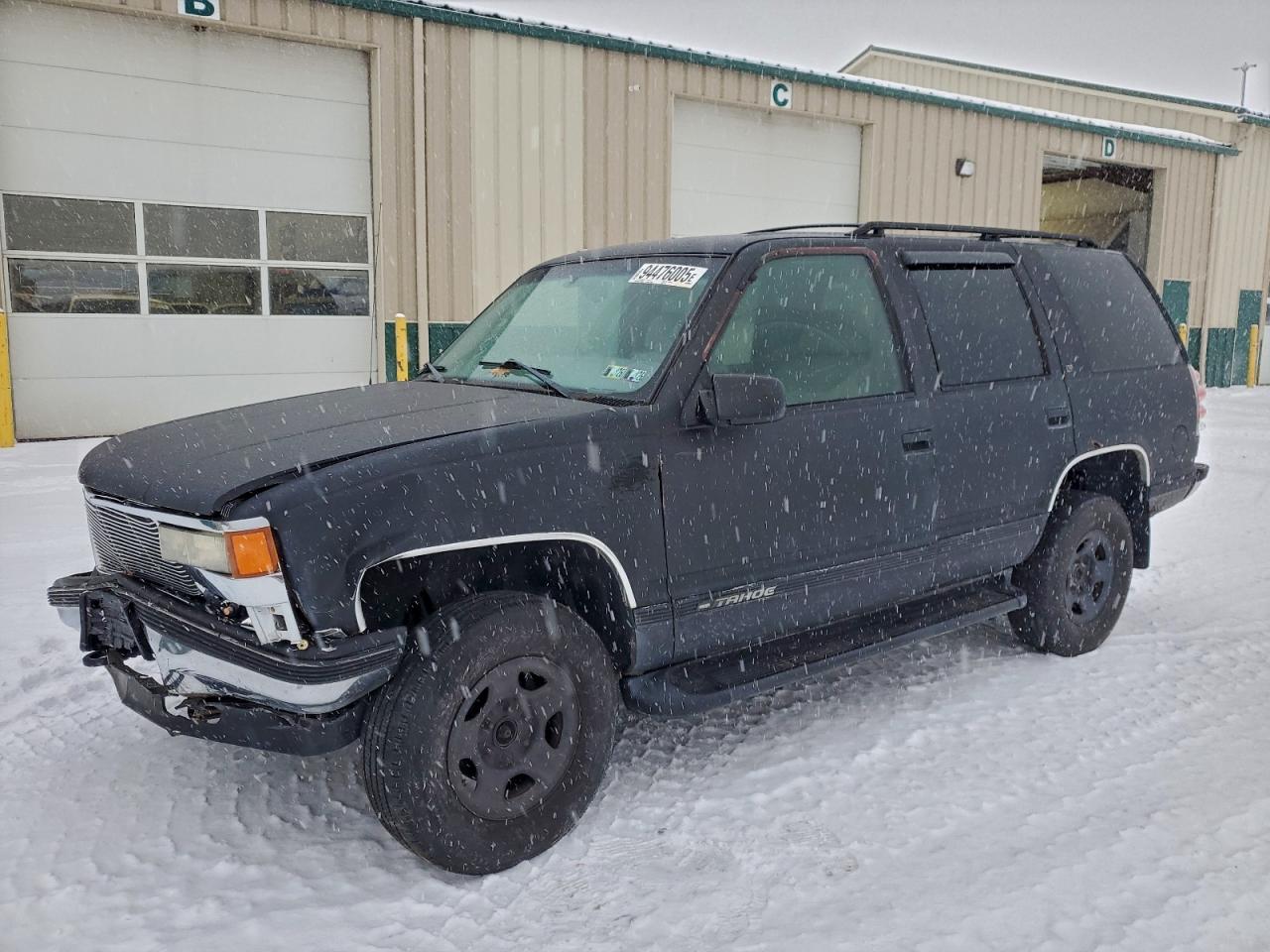 1998 Chevrolet Tahoe K1500 Черный vin: 1GNEK13R6WJ329053