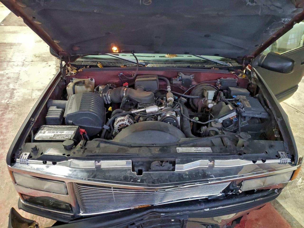 1998 Chevrolet Tahoe K1500 Черный vin: 1GNEK13R6WJ329053
