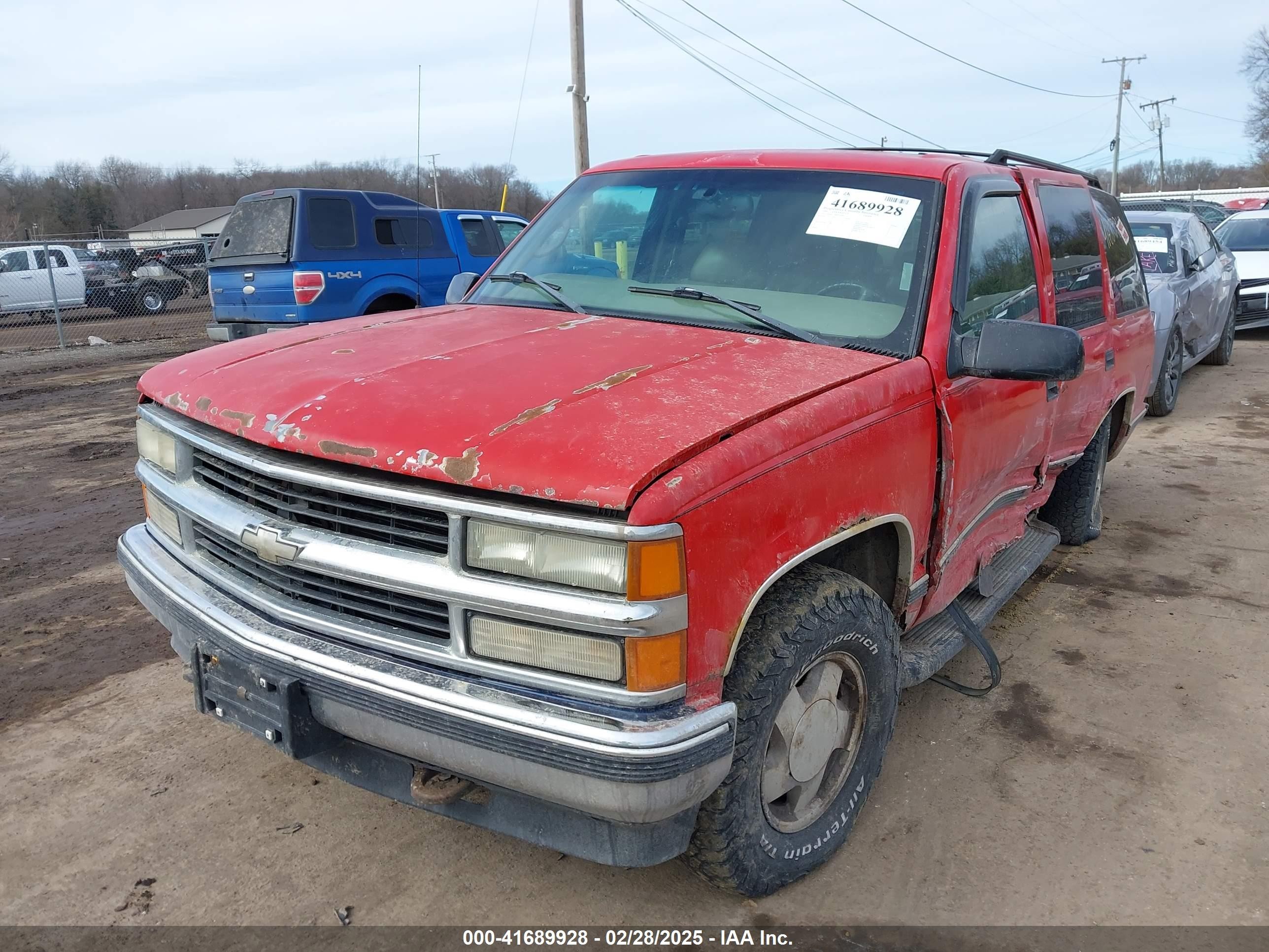 1999 Chevrolet Tahoe Ls Красный vin: 1GNEK13R6XJ343987