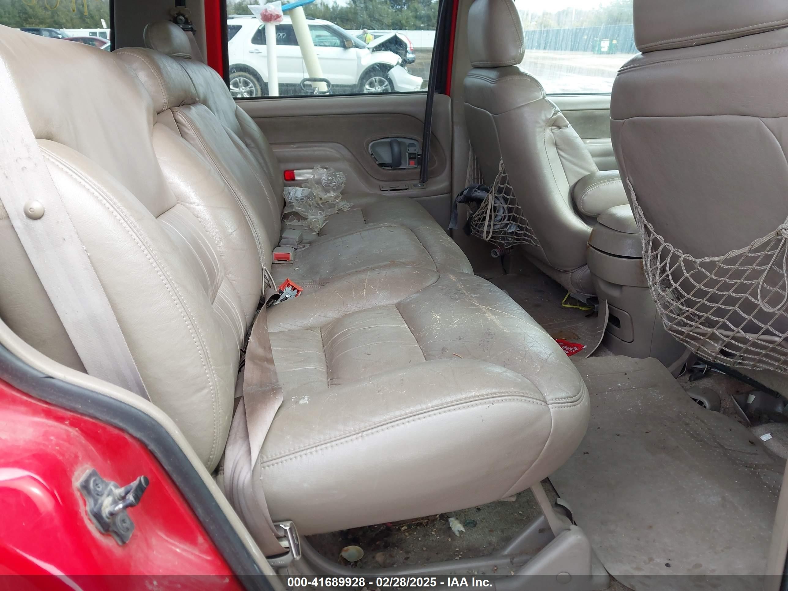 1999 Chevrolet Tahoe Ls Красный vin: 1GNEK13R6XJ343987