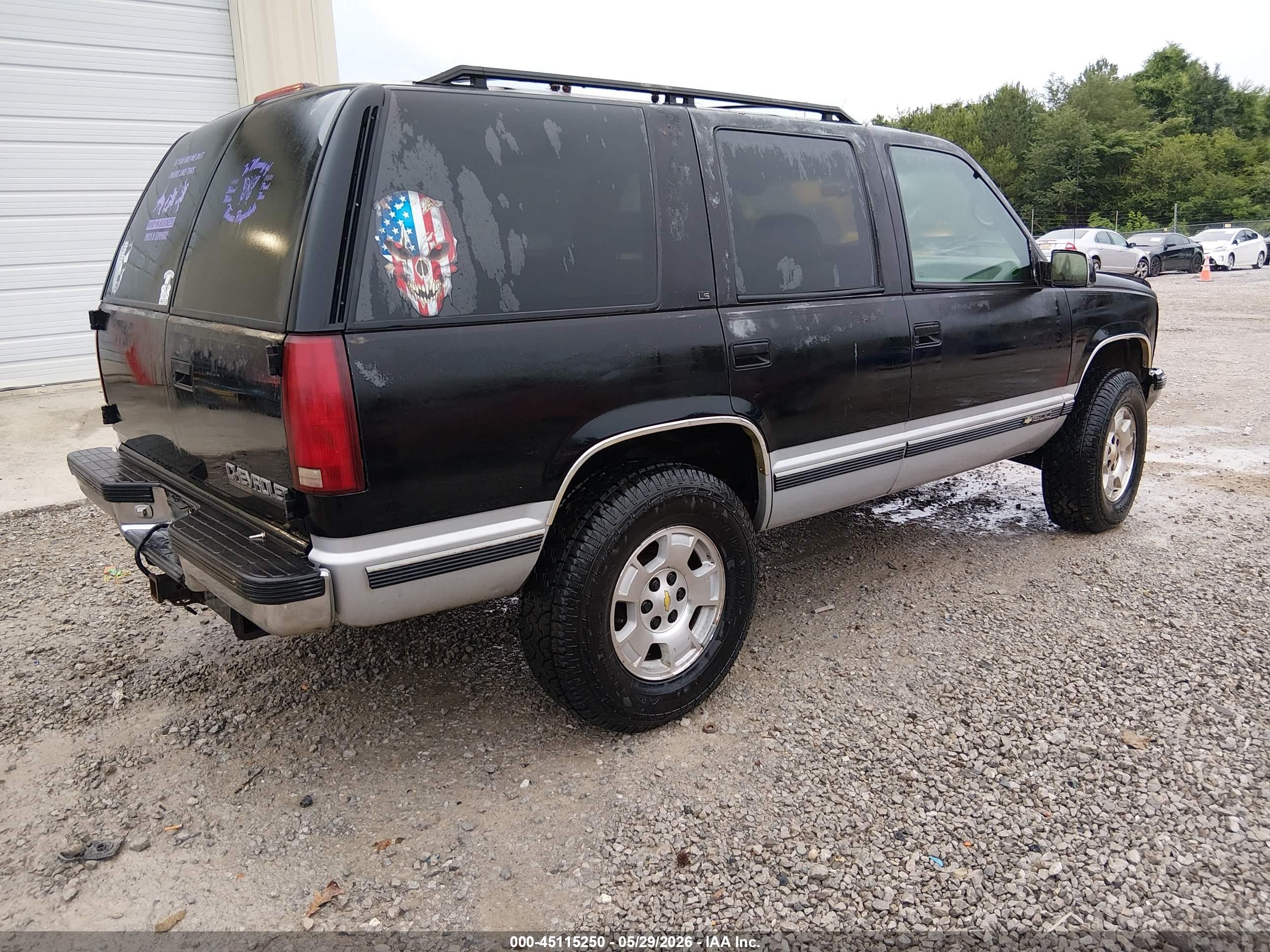 1996 Chevrolet Tahoe K1500 Черный vin: 1GNEK13R7TJ342812
