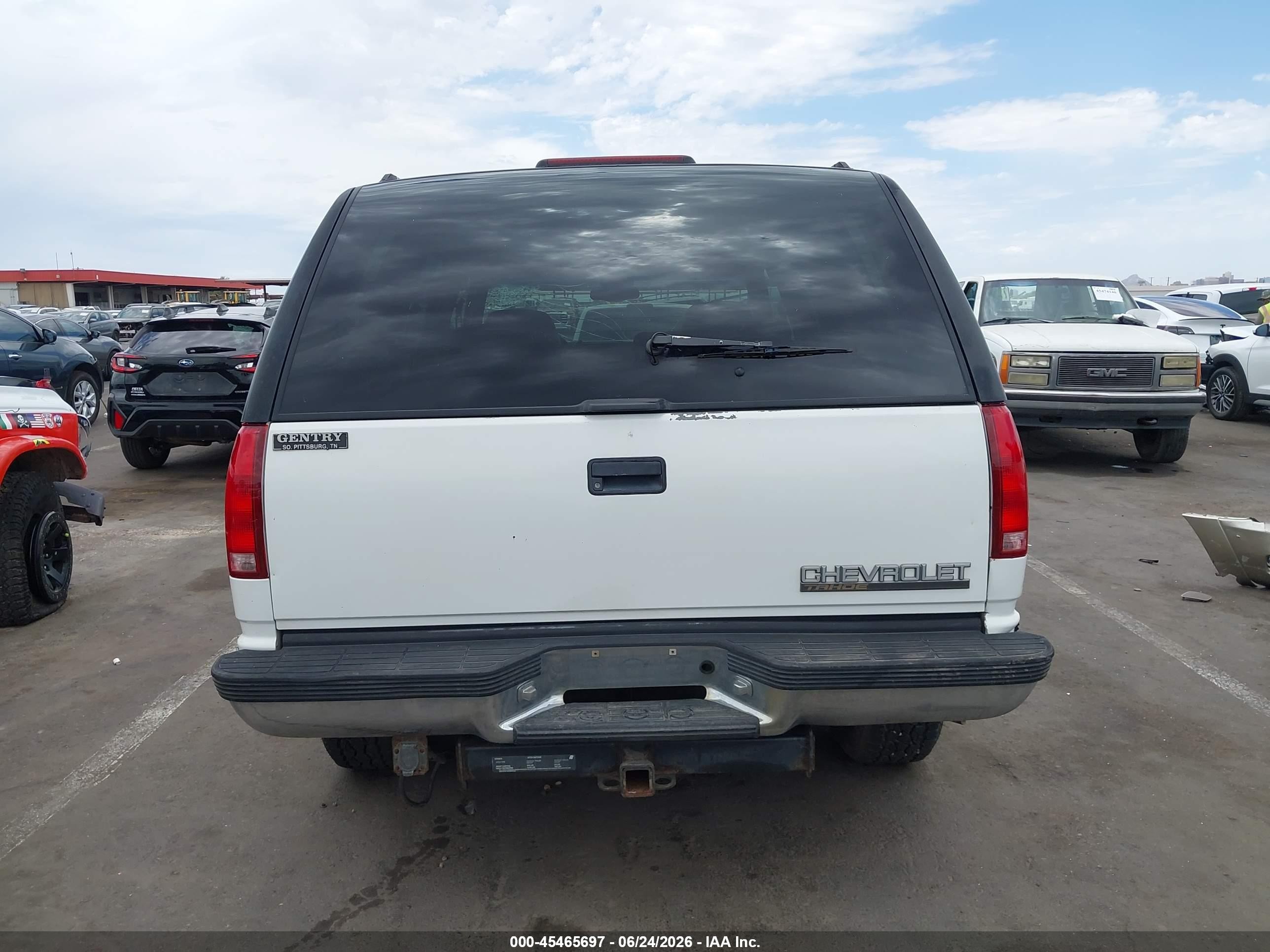 1997 Chevrolet Tahoe Ls White vin: 1GNEK13R7VJ431265