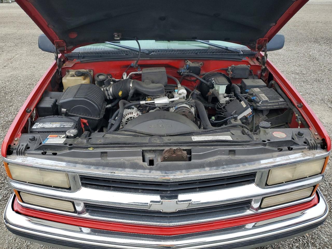 1998 Chevrolet Tahoe K1500 Red vin: 1GNEK13R7WJ338778