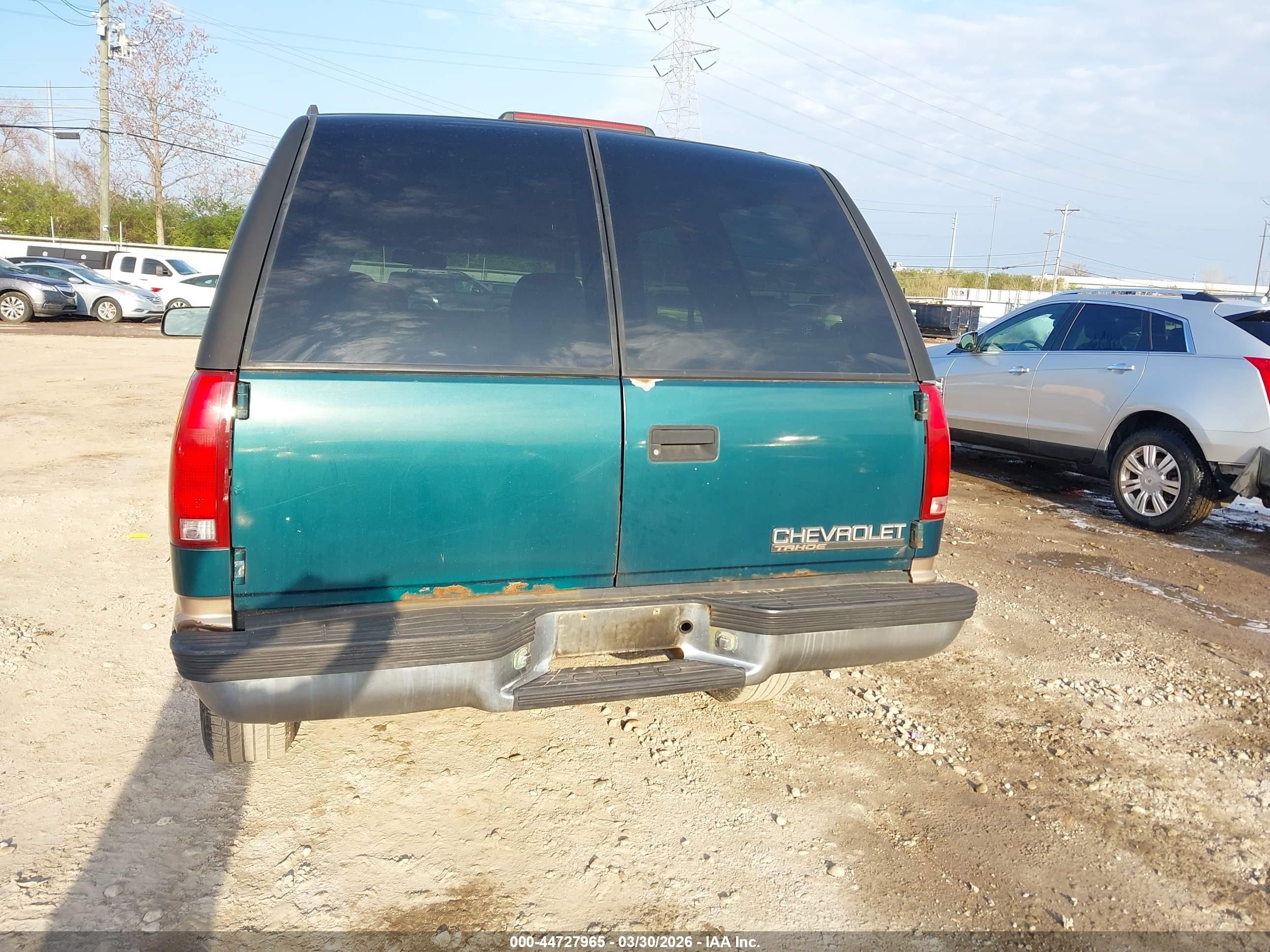 1996 Chevrolet Tahoe K1500 Green vin: 1GNEK13R8TJ419445