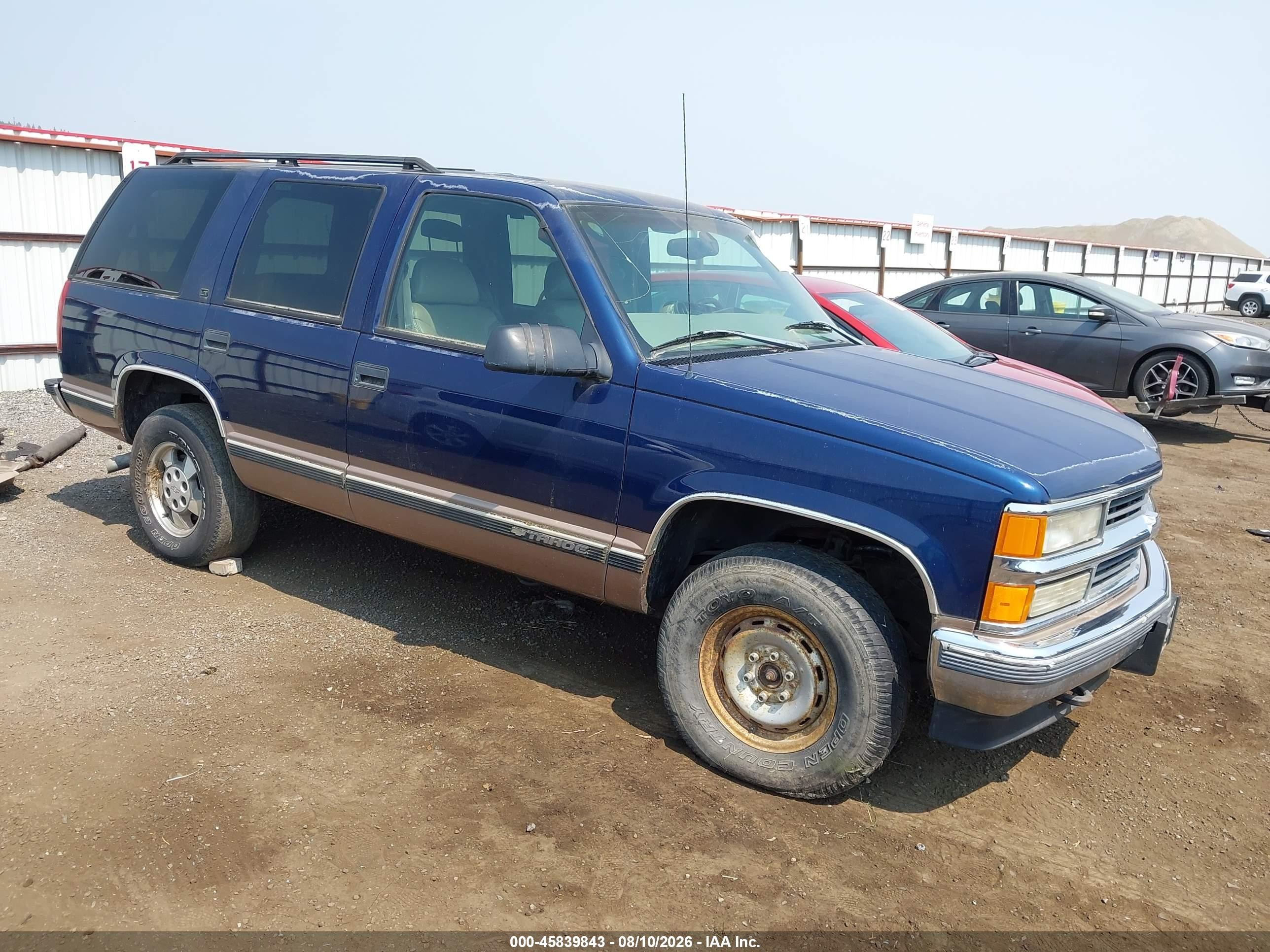 1998 Chevrolet Tahoe Ls Blue vin: 1GNEK13R8WJ356125