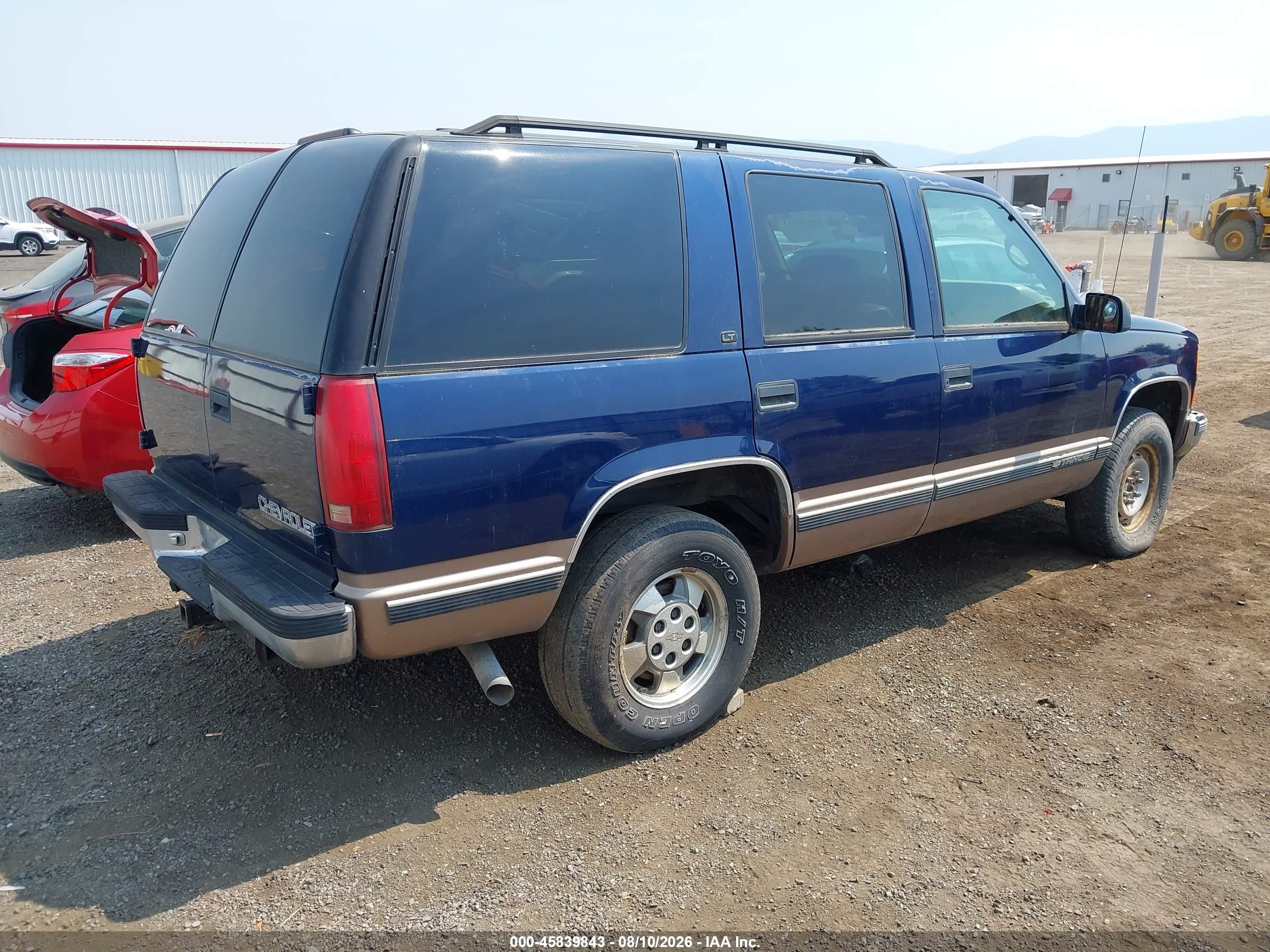 1998 Chevrolet Tahoe Ls Blue vin: 1GNEK13R8WJ356125