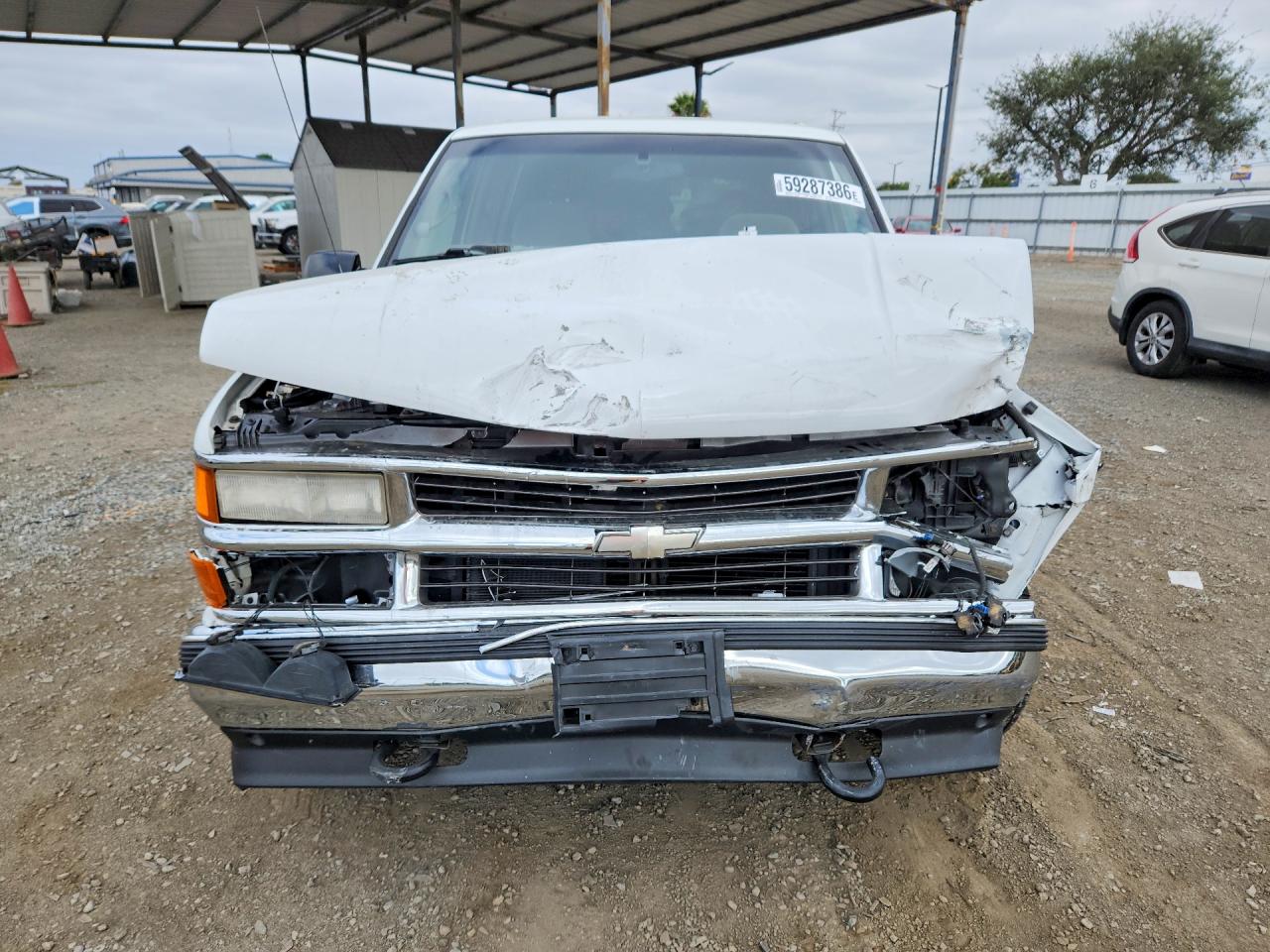 1999 Chevrolet Tahoe K1500 White vin: 1GNEK13R8XJ536612