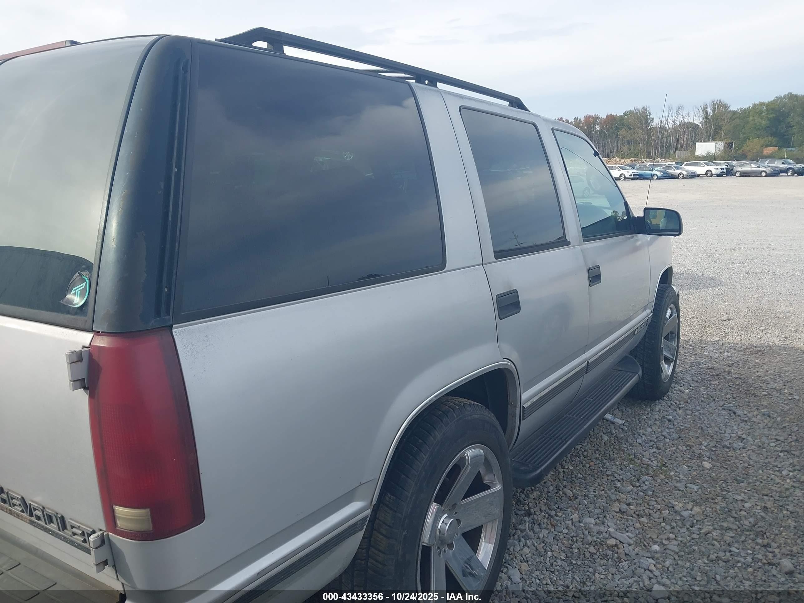1997 Chevrolet Tahoe Lt Gray vin: 1GNEK13R9VJ341857