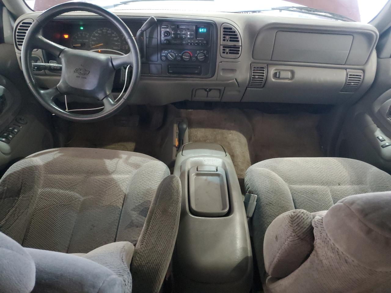 1999 Chevrolet Tahoe K1500 Бордовый vin: 1GNEK13RXXJ565075