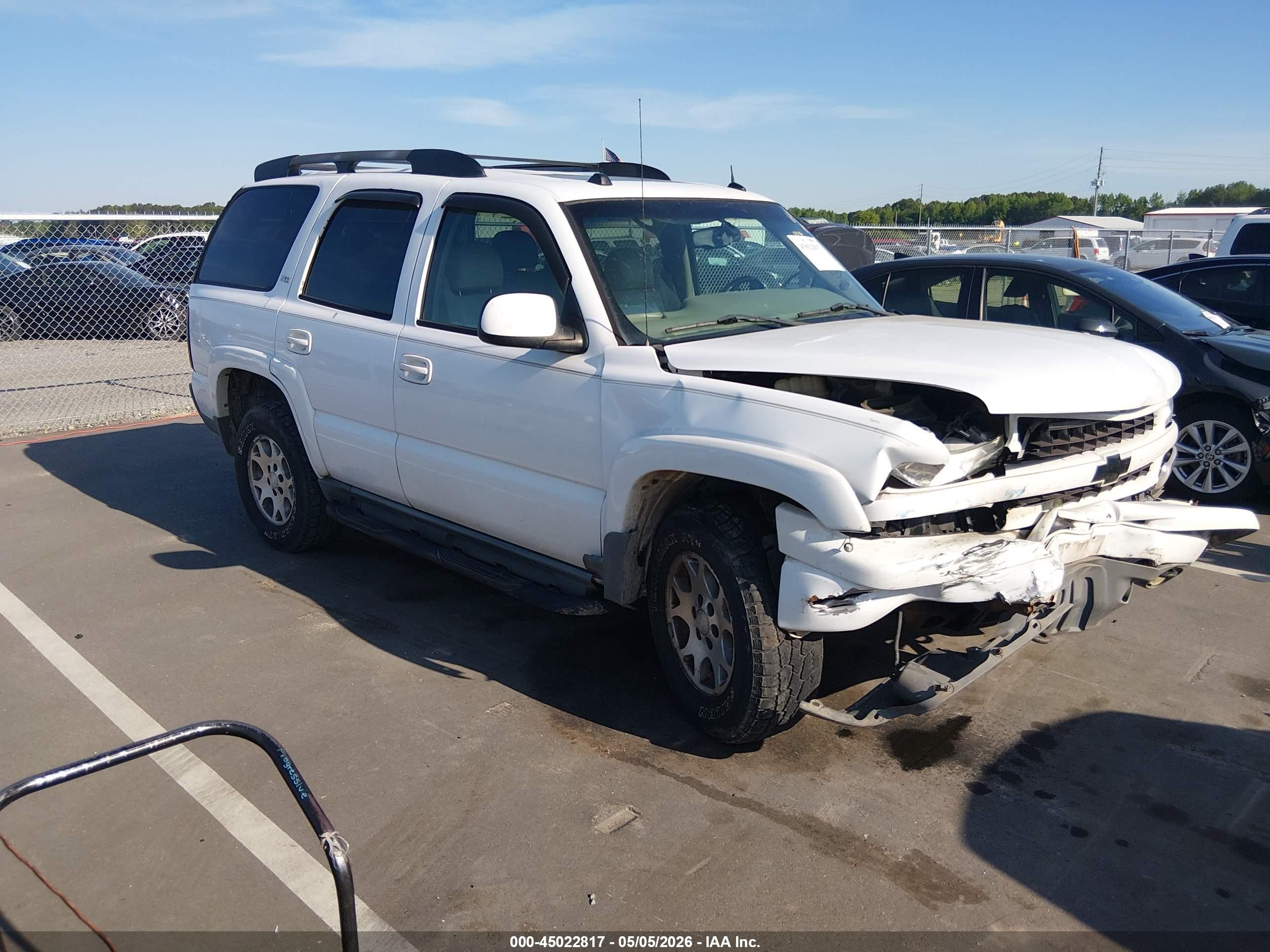 2005 Chevrolet Tahoe Z71 Белый vin: 1GNEK13T05R115946