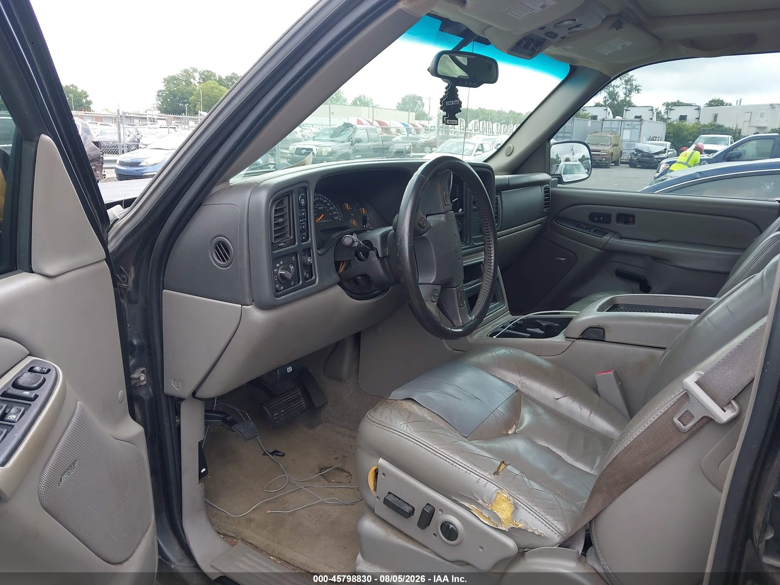 2006 Chevrolet Tahoe Z71 Black vin: 1GNEK13T06R116290