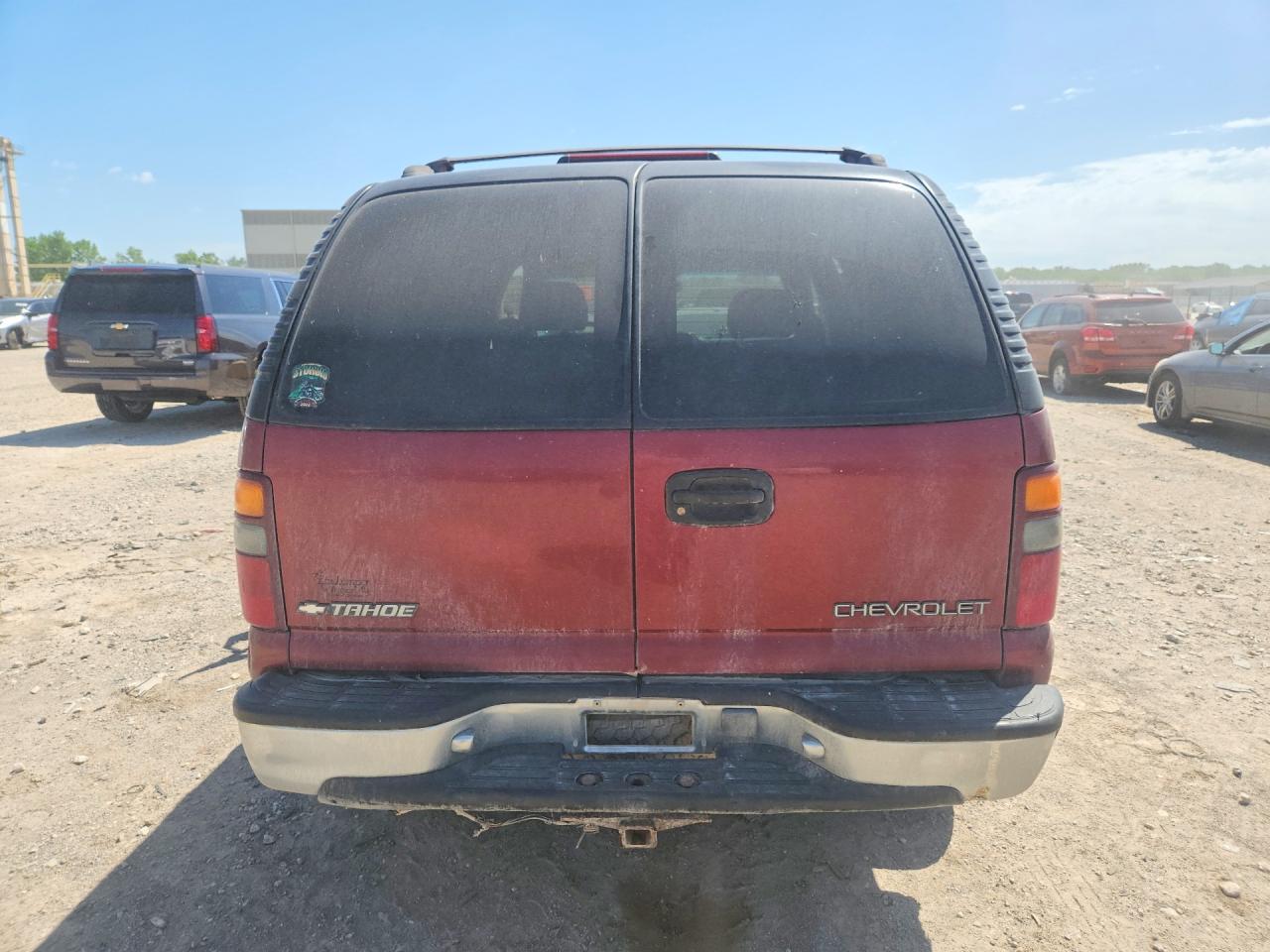2001 Chevrolet Tahoe K1500 Красный vin: 1GNEK13T11J299416