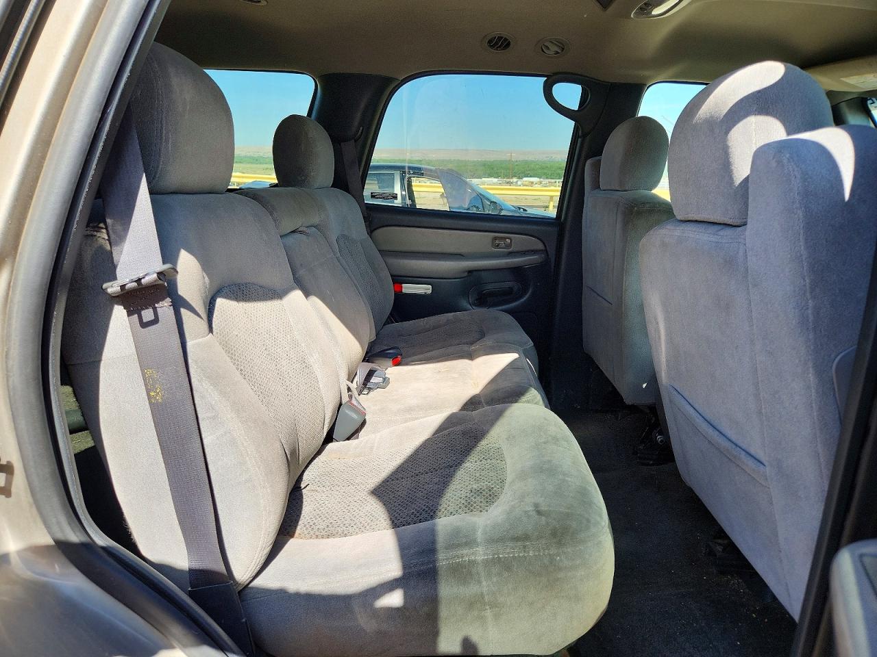 2001 Chevrolet Tahoe K1500 Tan vin: 1GNEK13T11R178984