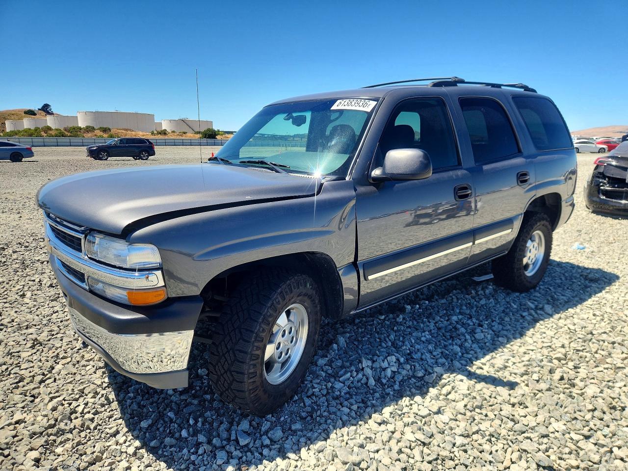 2002 Chevrolet Tahoe K1500 Gray vin: 1GNEK13T12J314918